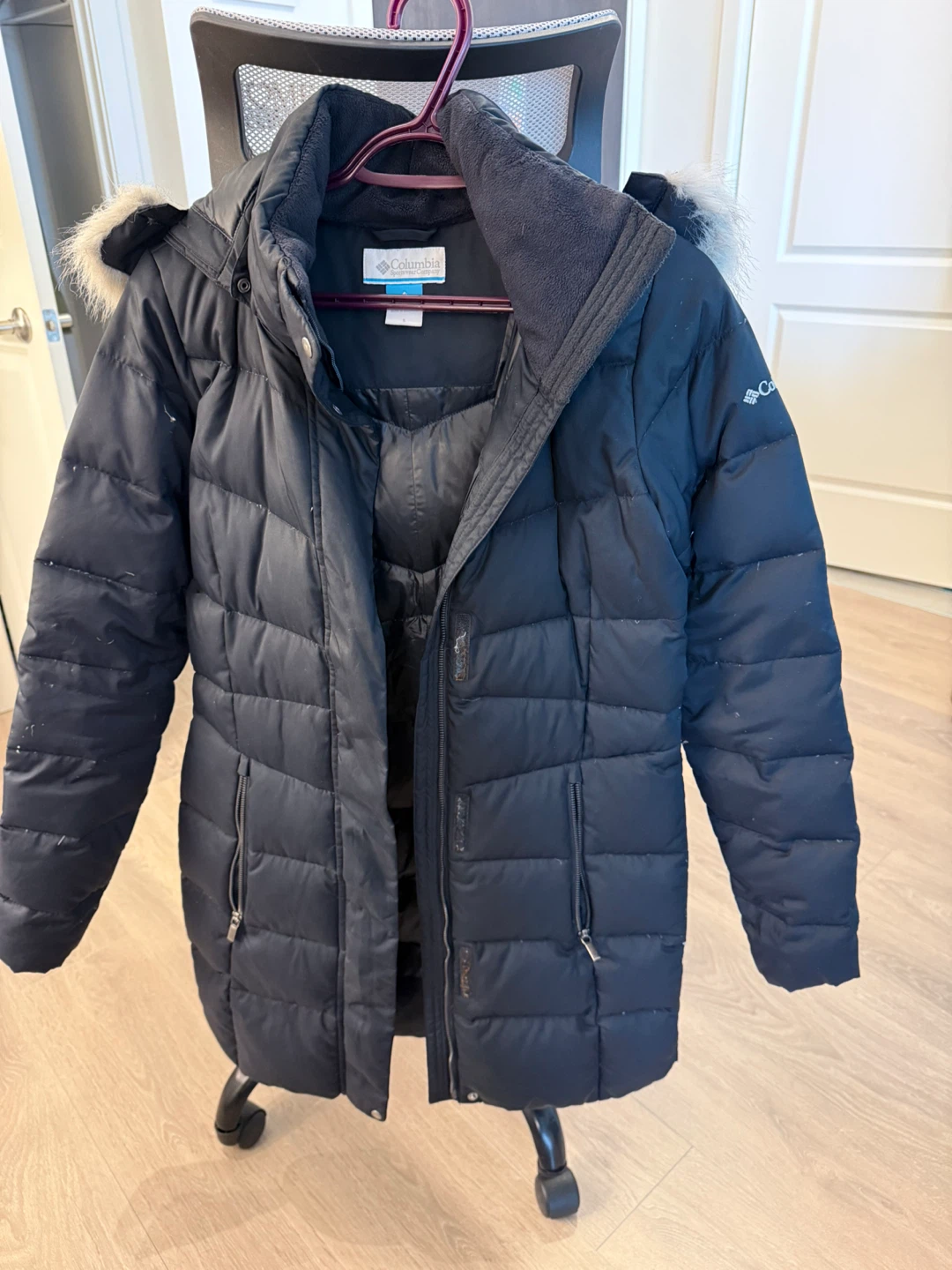 Columbia Women's Black Puffer Jacket Size S