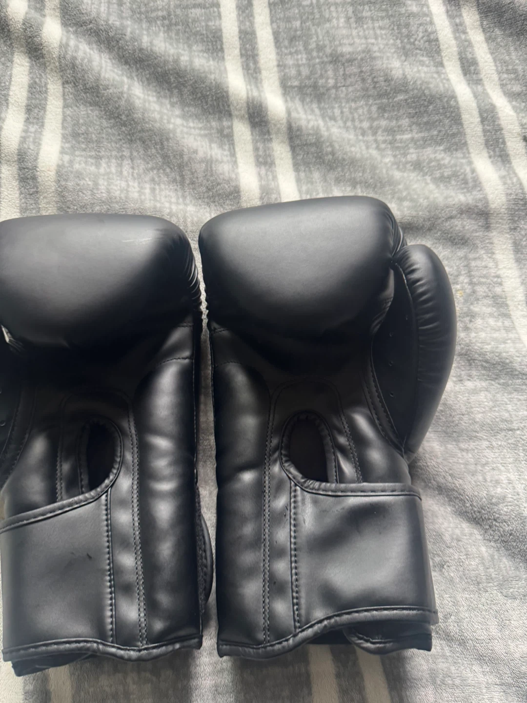 Boxing Gloves - photo 3
