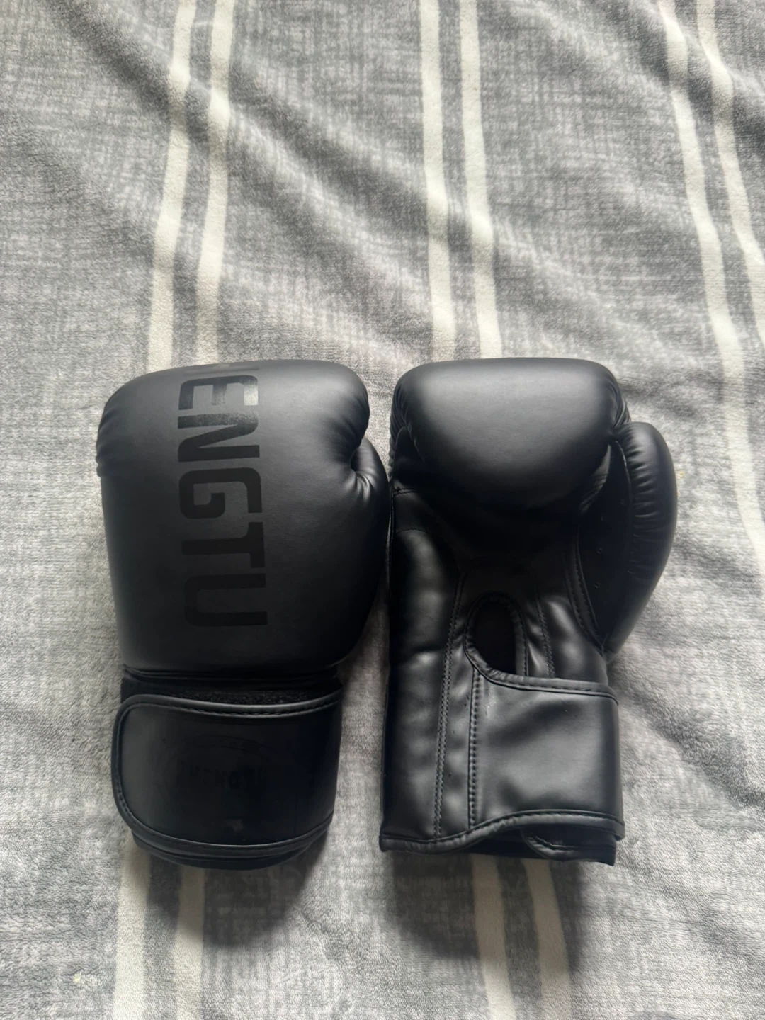 Boxing Gloves - photo 4