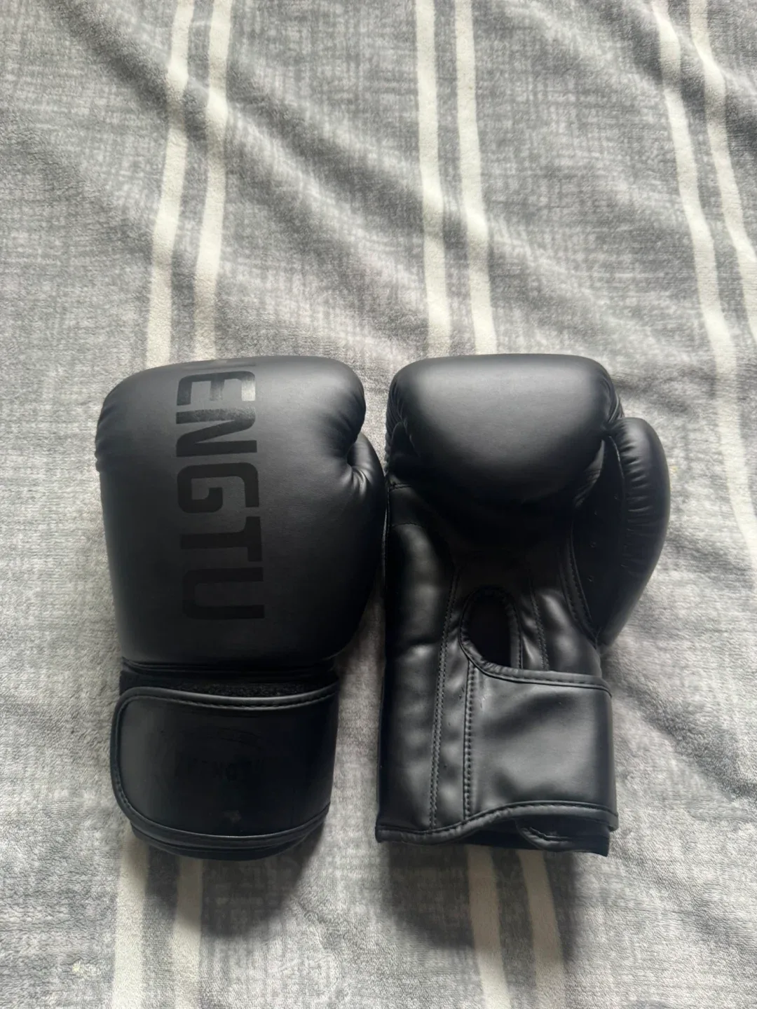Boxing Gloves - photo 4