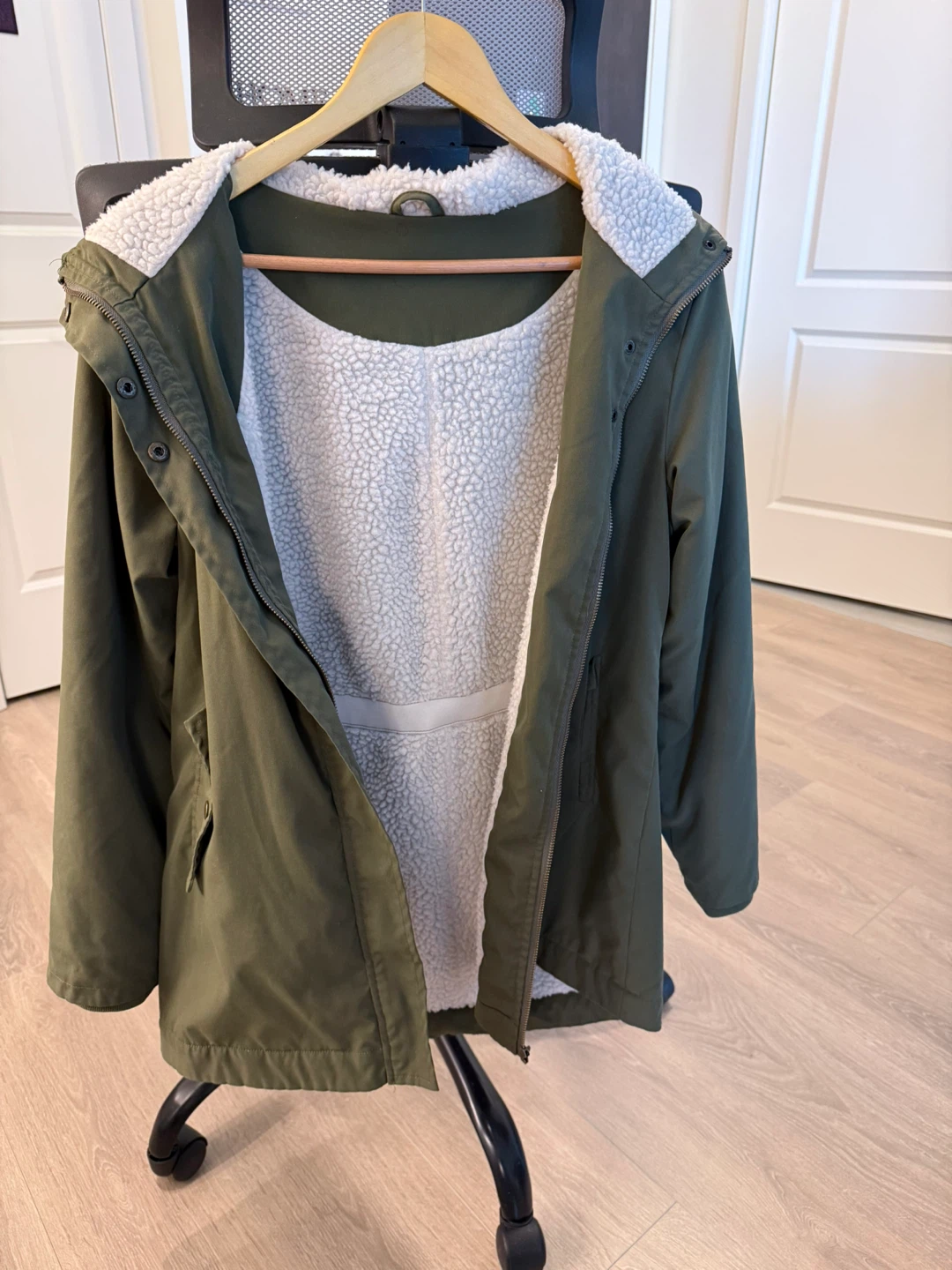 Green Lined Hooded Jacket - photo 2