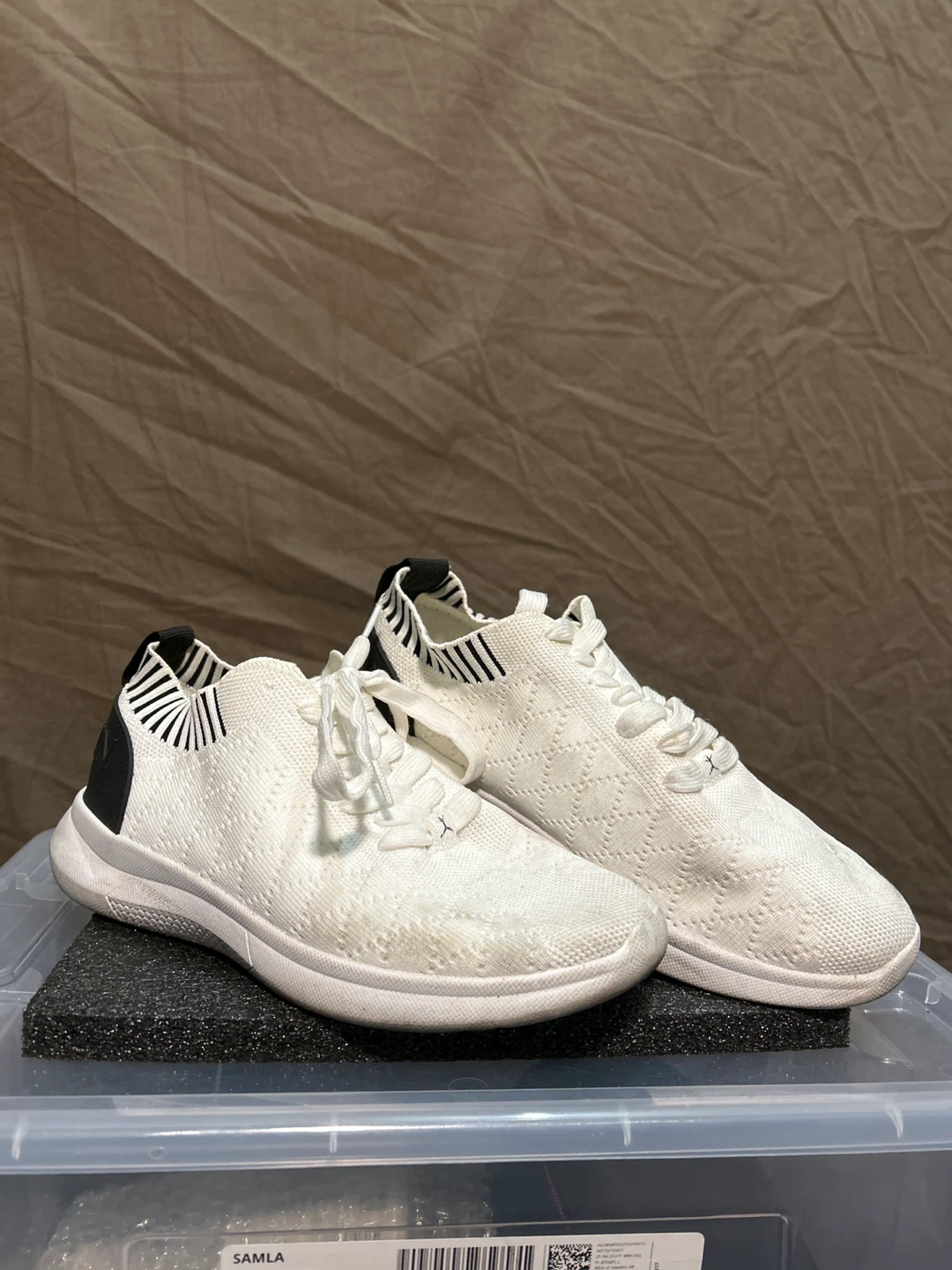 W Danskin White Knit Sneakers - 7.5