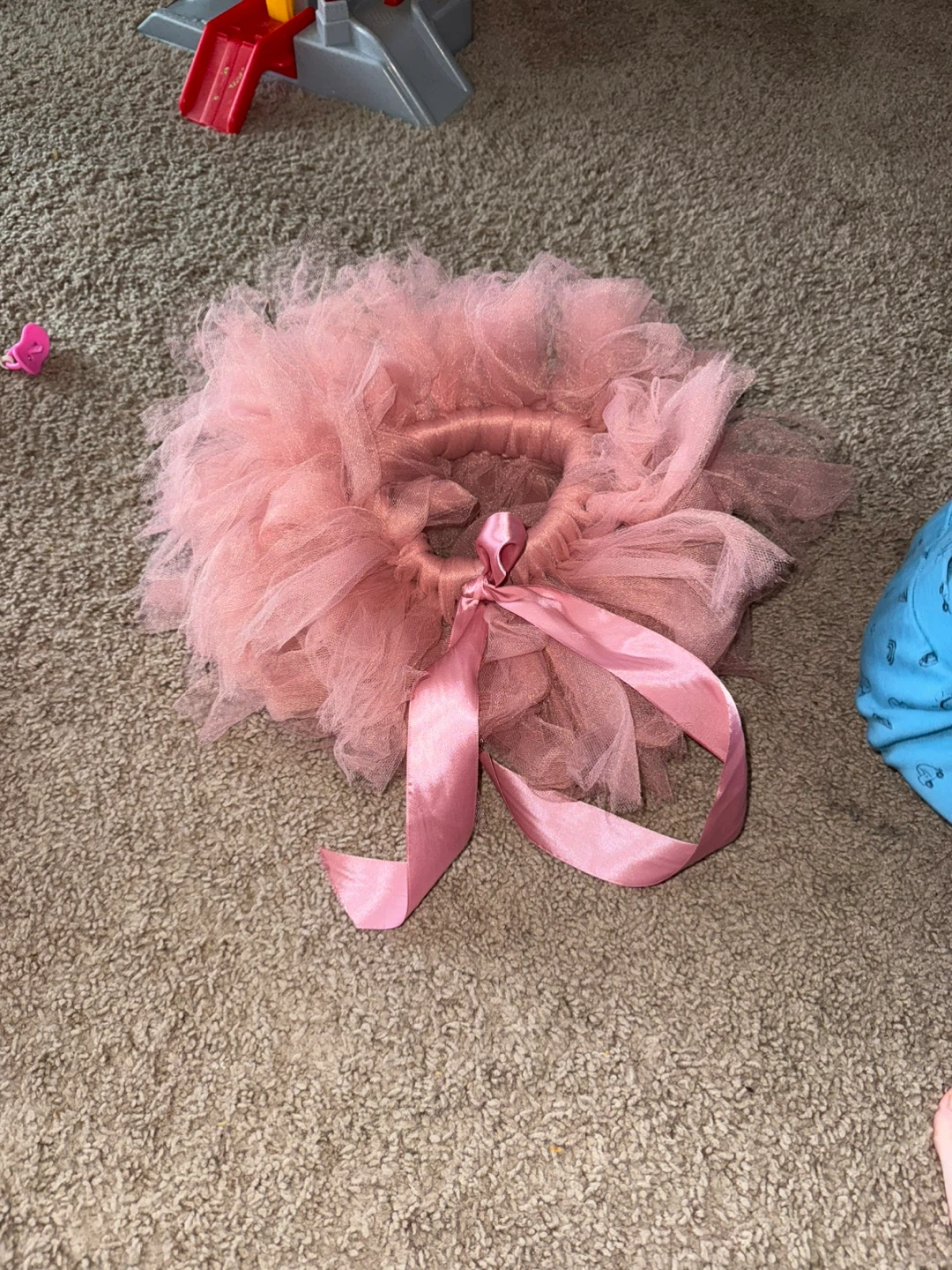 Baby Girl 3-6M+ Clothes Bundle - photo 5