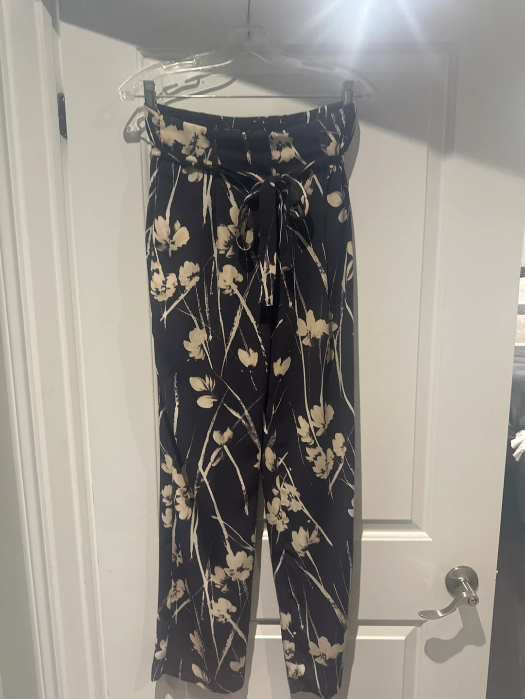 Zara Basic Floral Pants Size 38