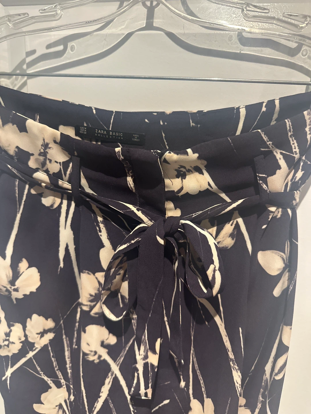 Zara Basic Floral Pants Size 38 - photo 2