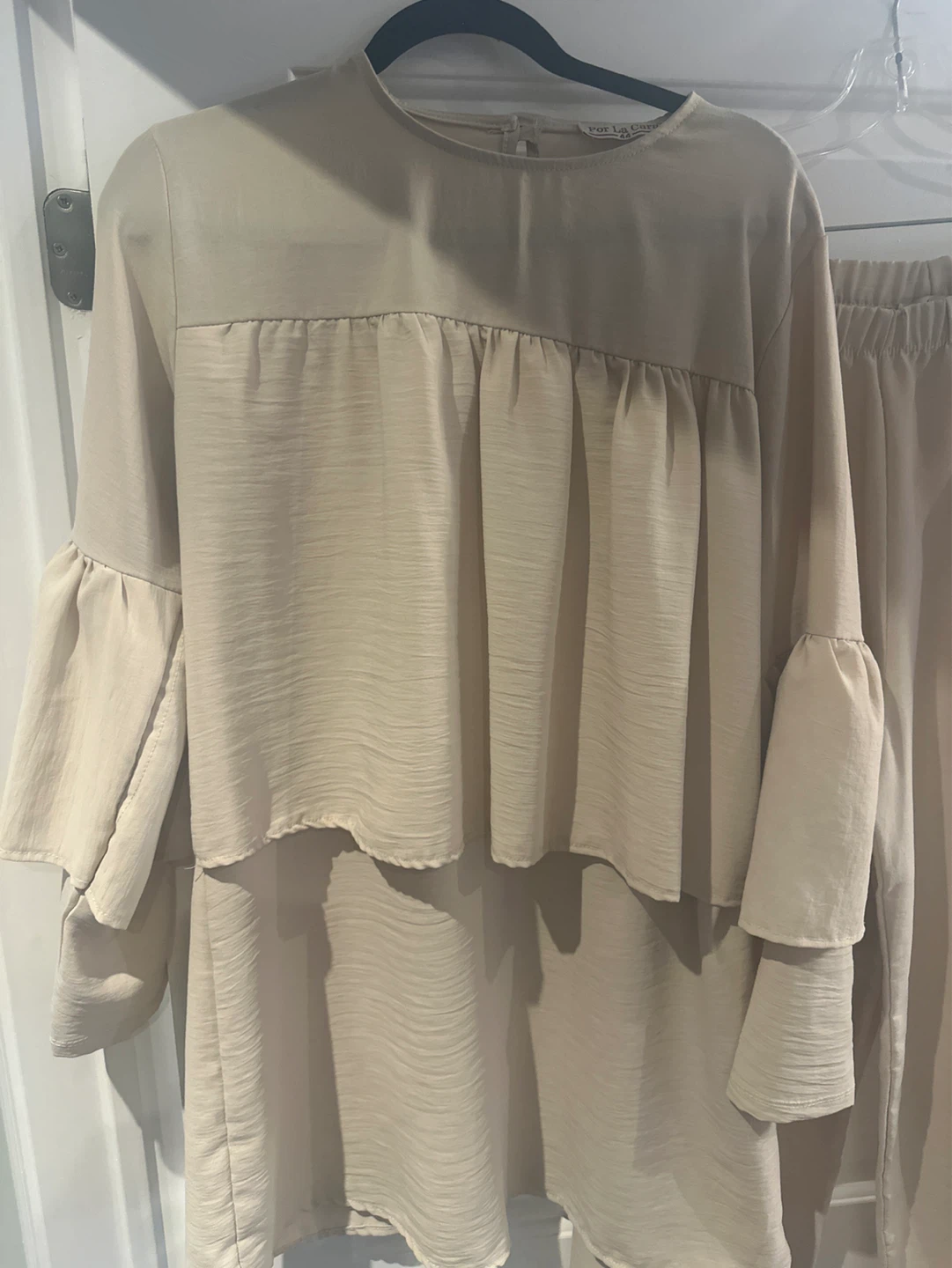 Two-piece beige tunic and pants set - photo 2