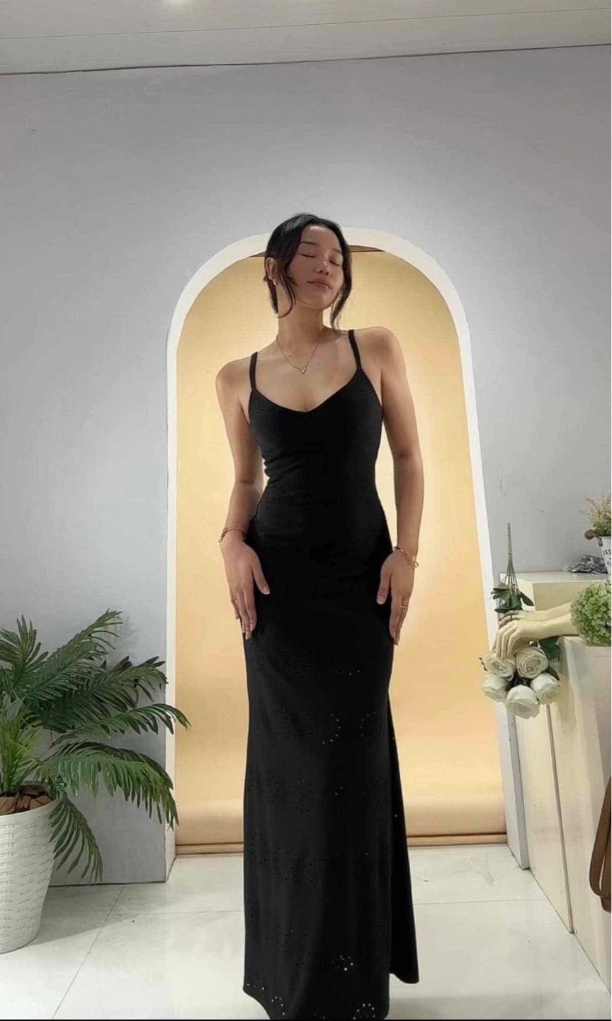 Black Spaghetti Strap Maxi Dress