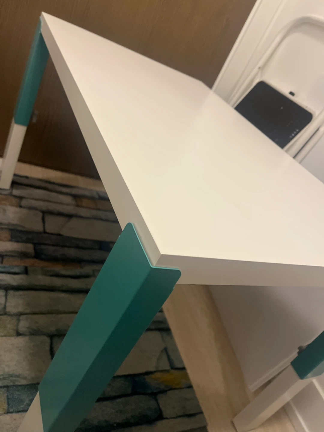 White and Teal Table
