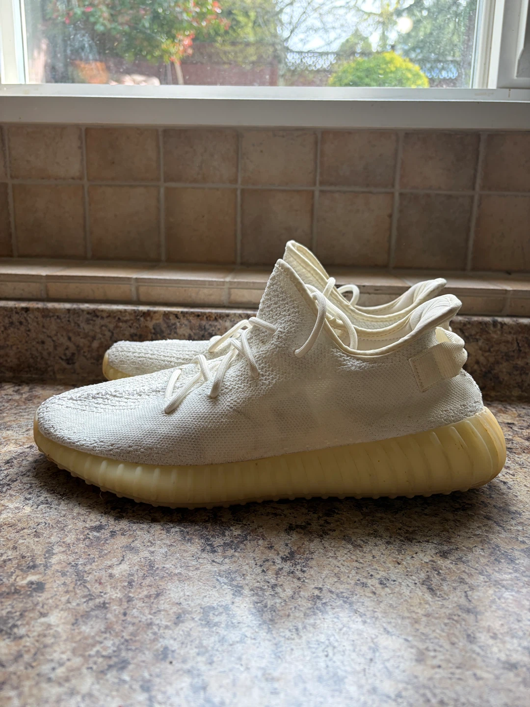 Adidas Yeezy Boost 350 V2 Cream White Sneakers - photo 3