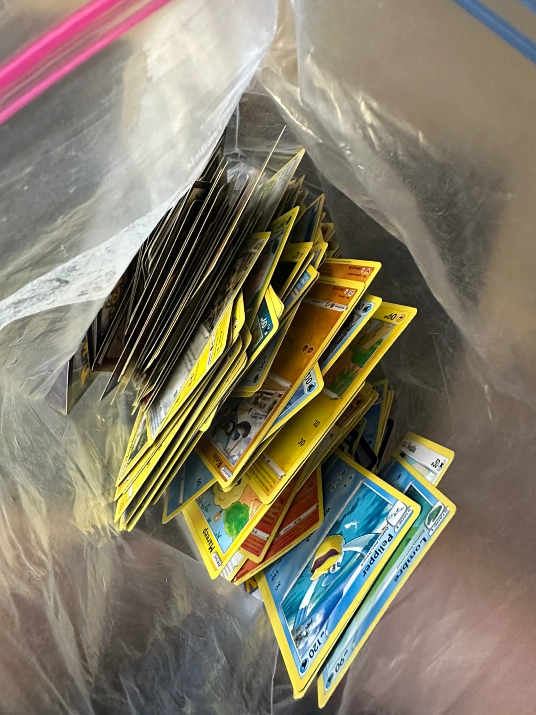 Pokémon Trading Cards - photo 2