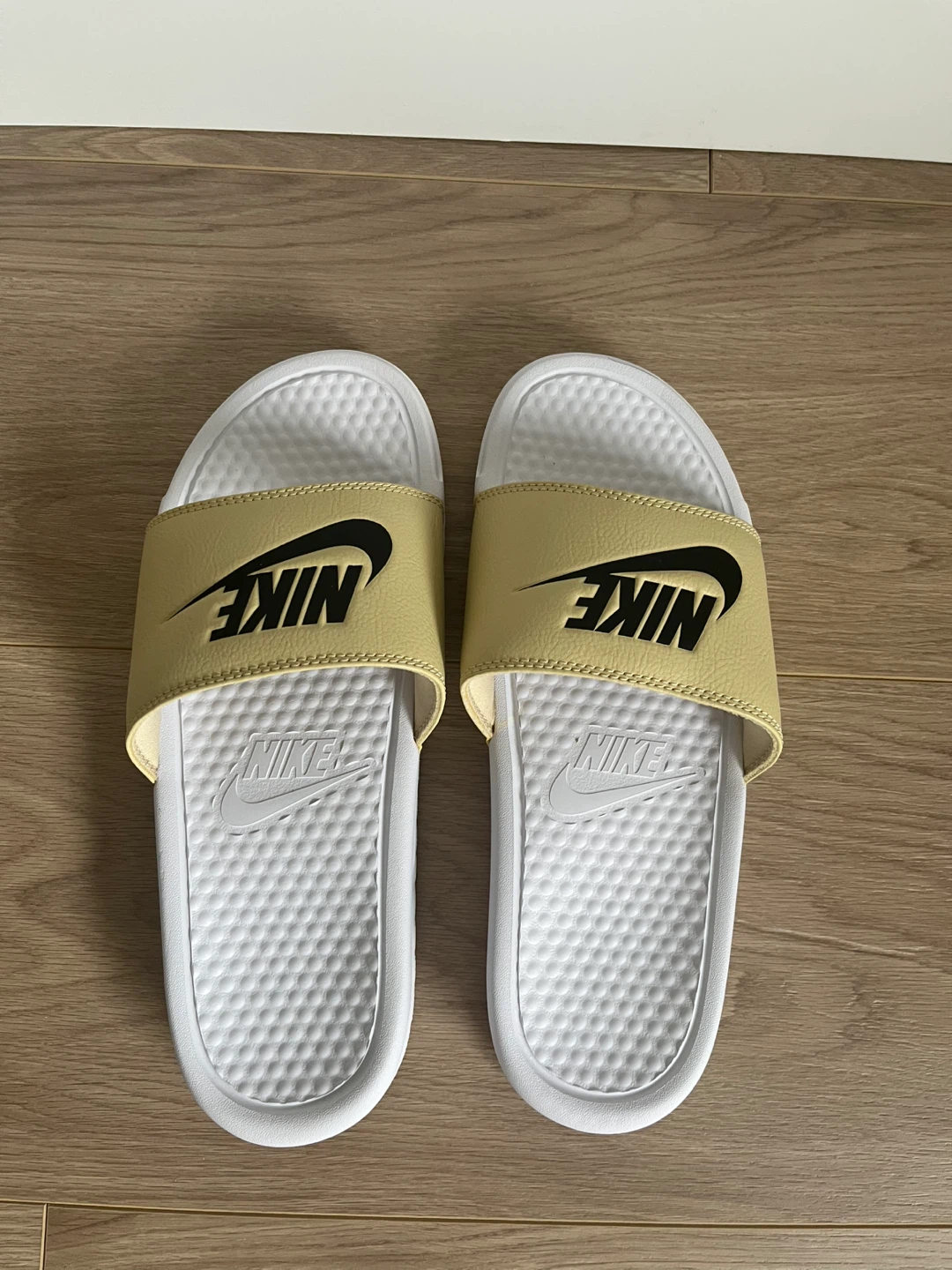 Nike Slides - Size 8 - photo 2
