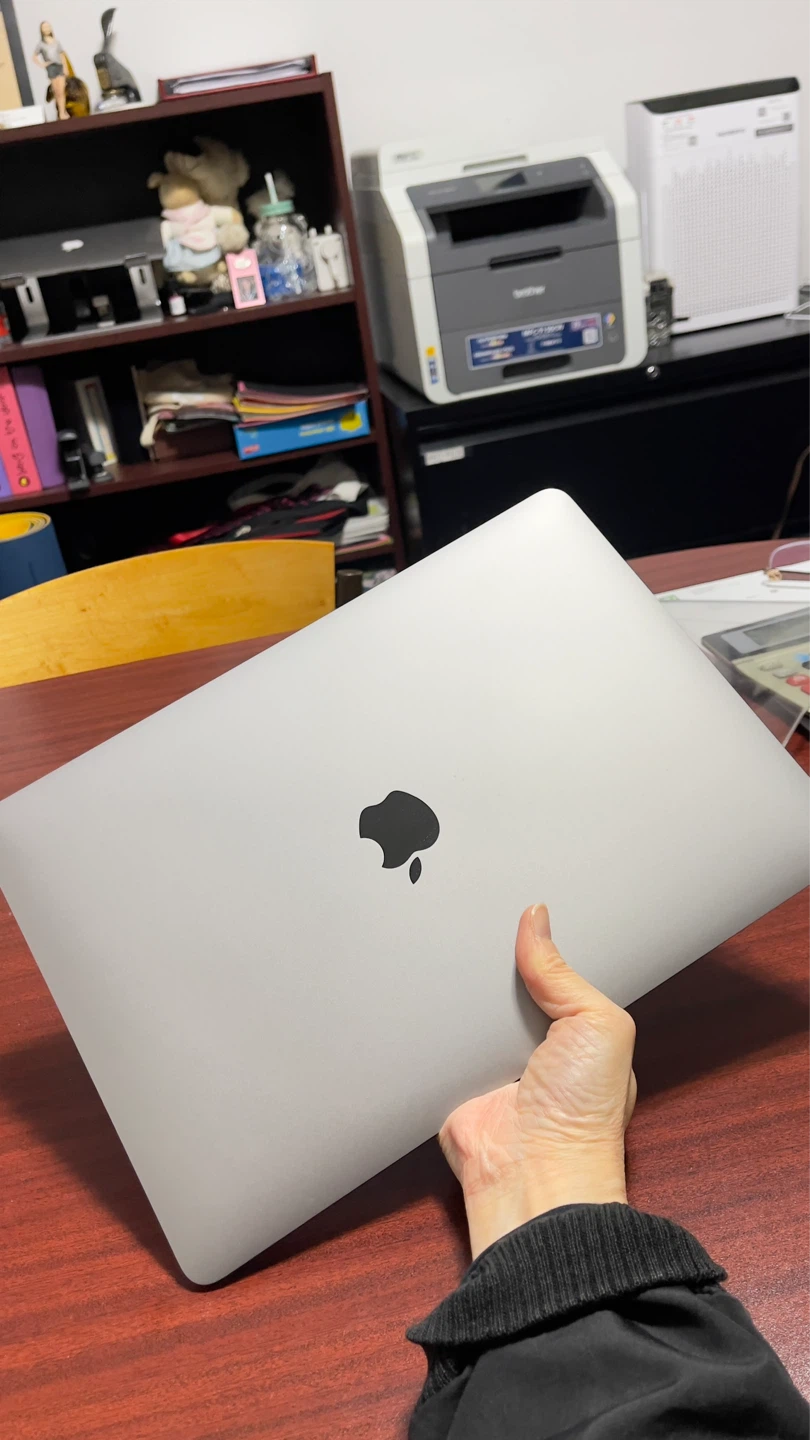 Apple MacBook Air (M1, 2020) - photo 3