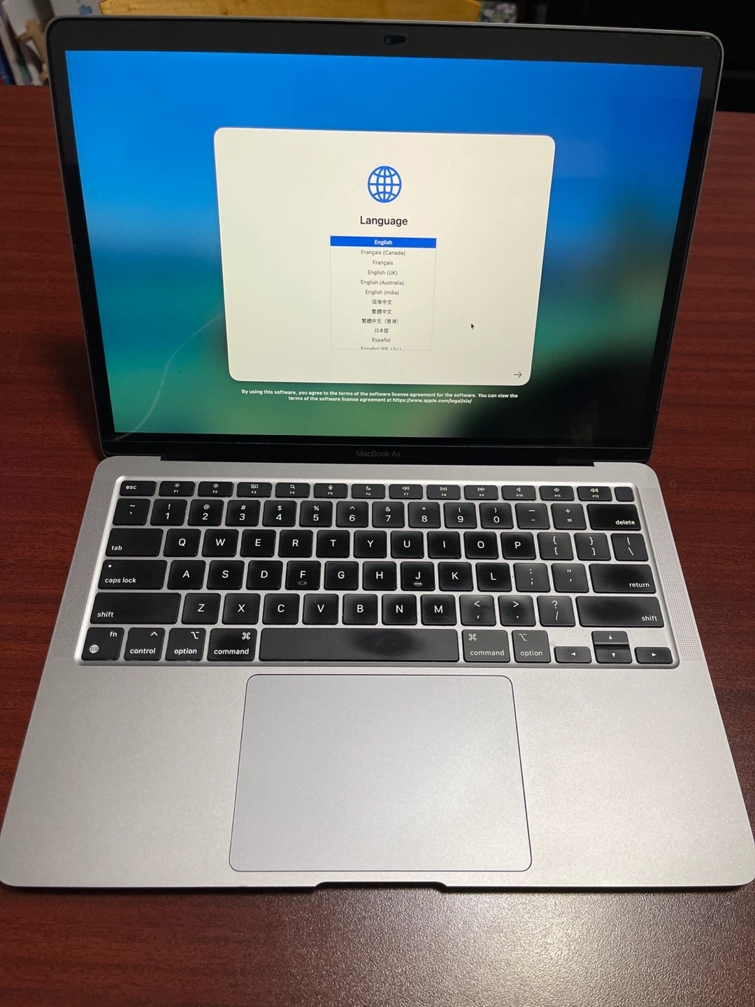 Apple MacBook Air (M1, 2020)
