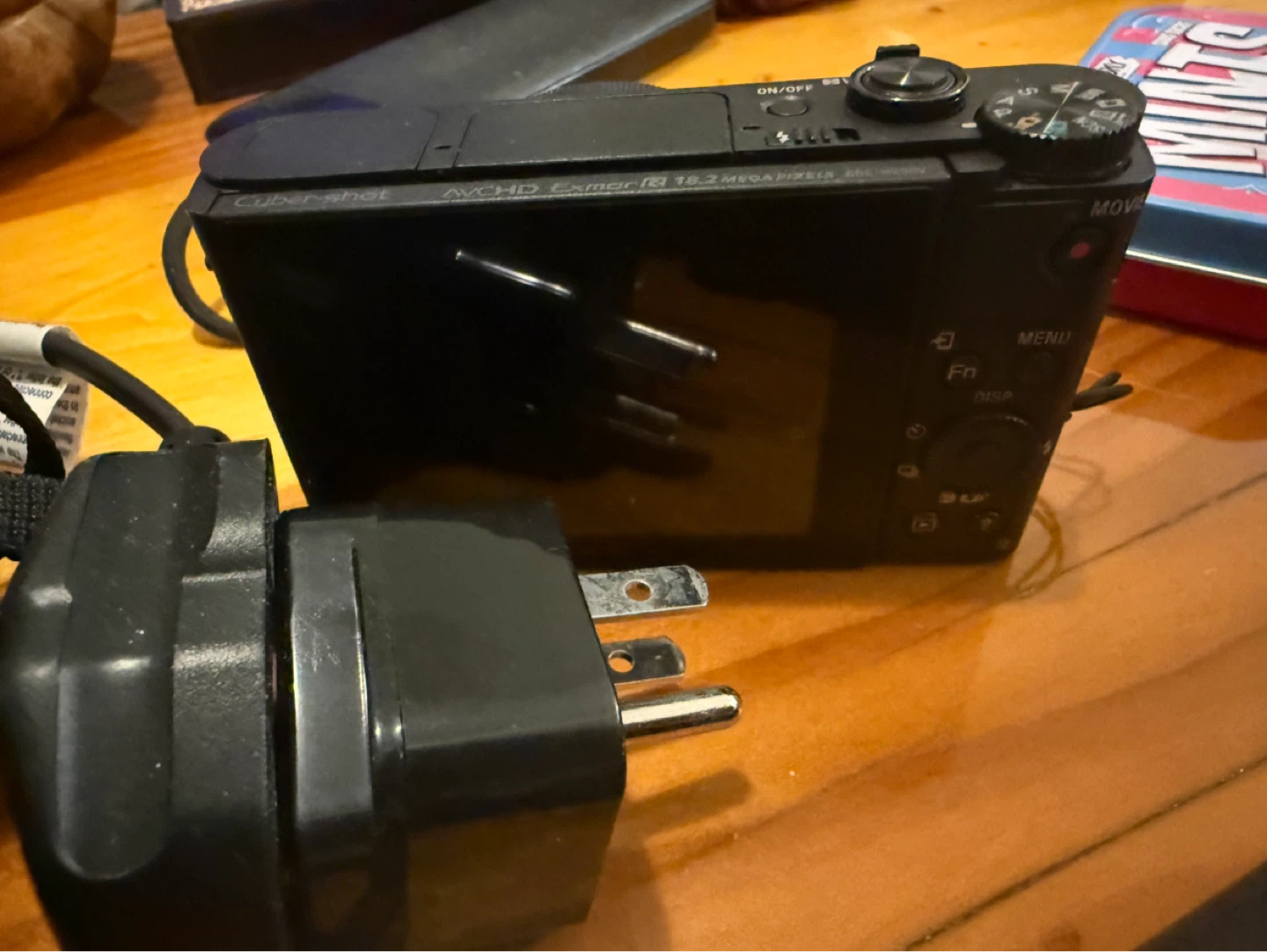 Sony Cyber-shot DSC-HX90V Digital Camera - photo 2