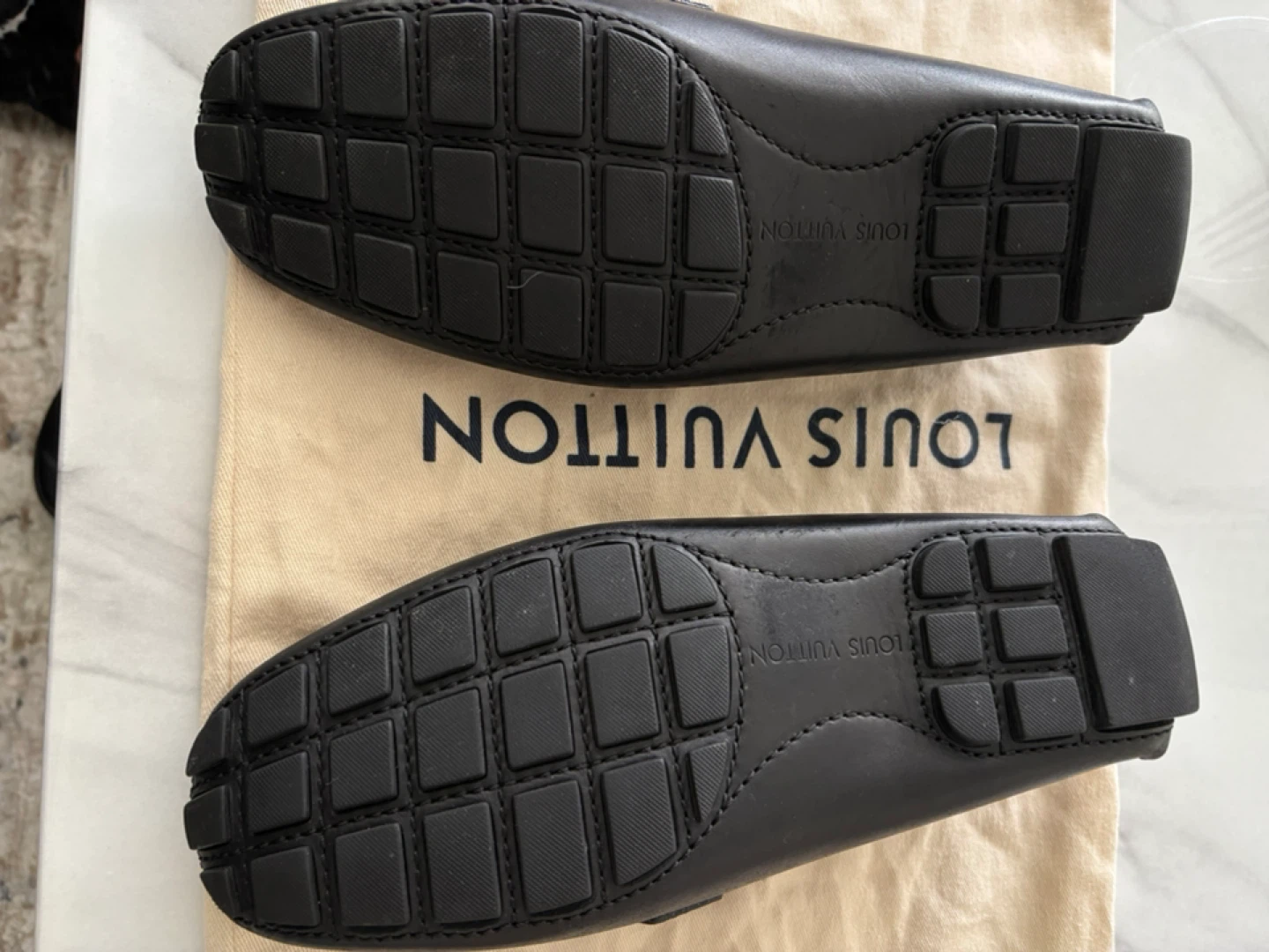Louis Vuitton Black Leather Driving Loafers - photo 3
