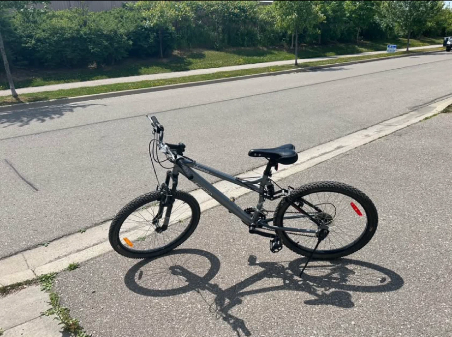 CCM vandal 24 inch Mountain Bike