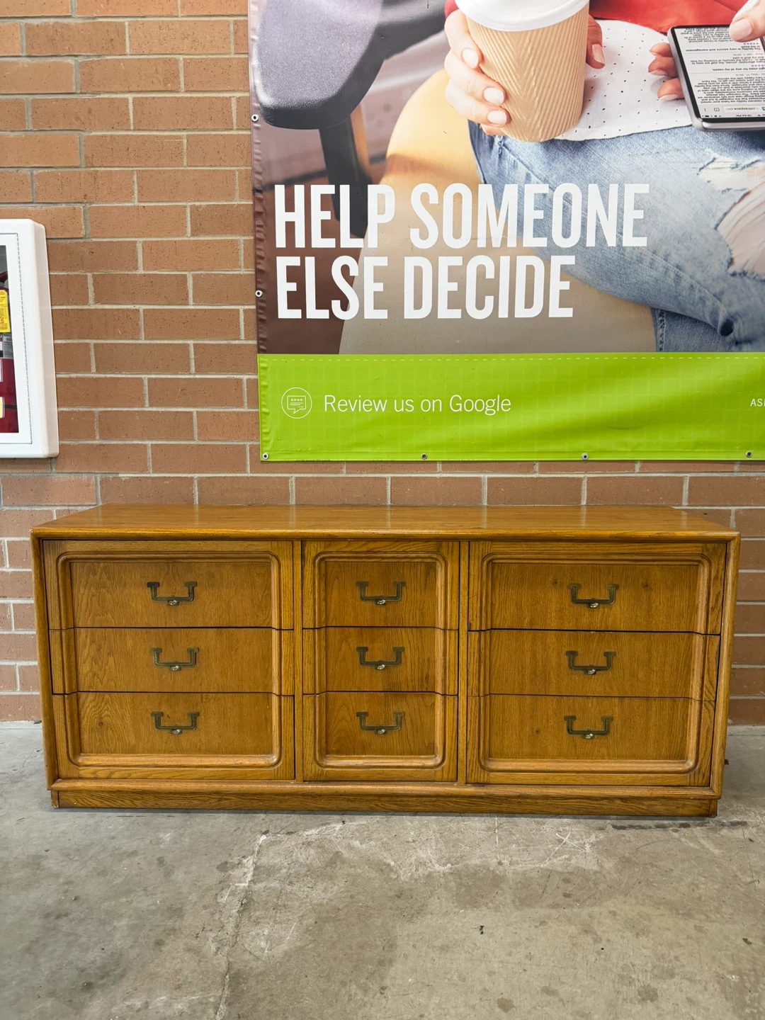 Thomasville 9 drawers Wooden Dresser