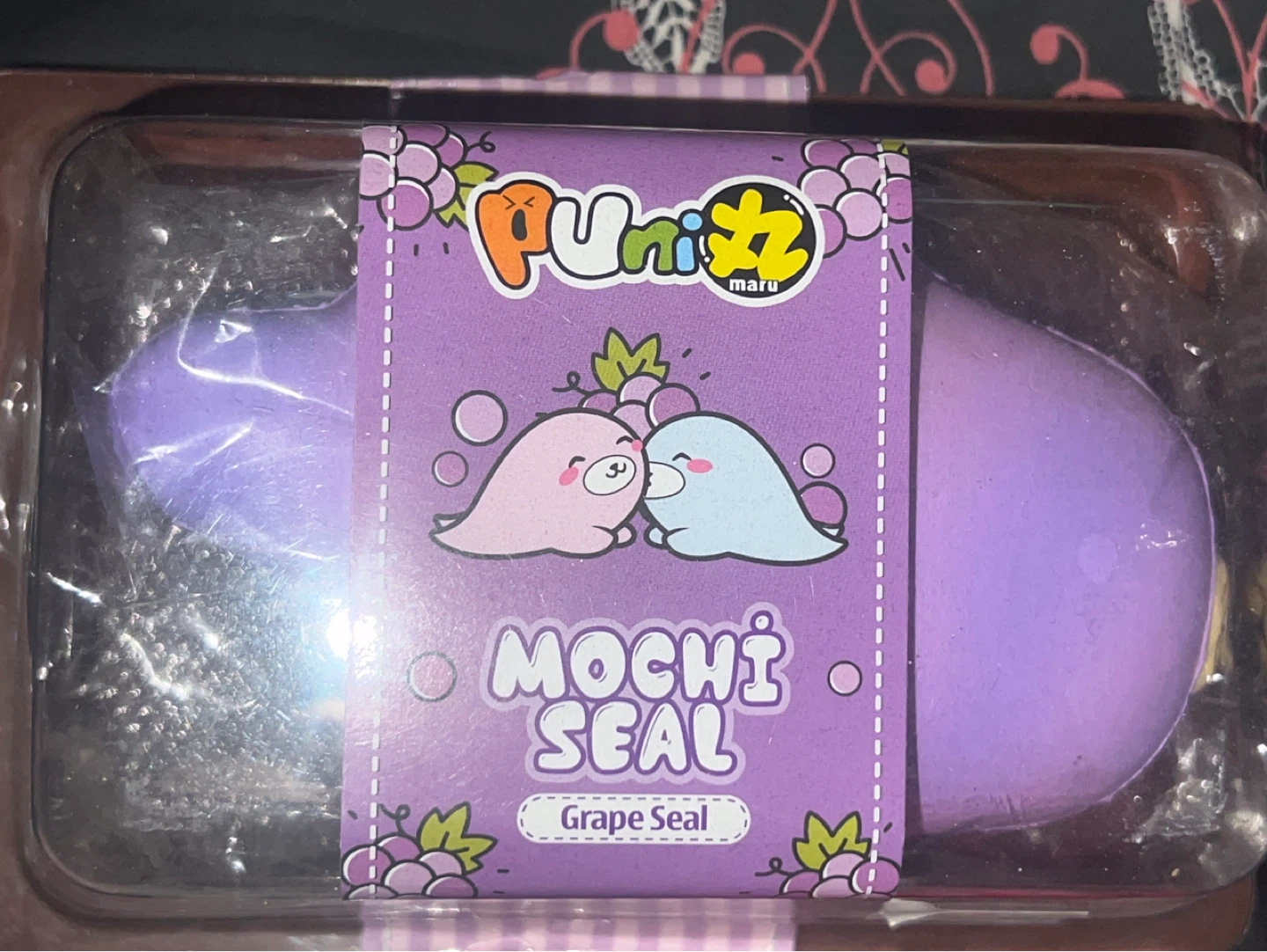 Puni Maru Mochi Seal Squishy - Grape Seal - photo 3