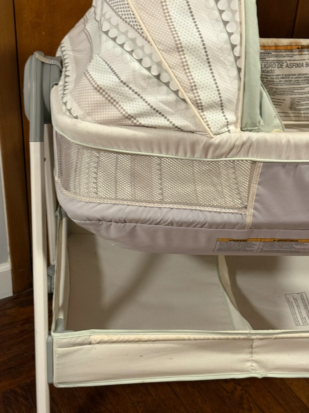 Infant Bassinet with Canopy and Toy Bar - photo 2