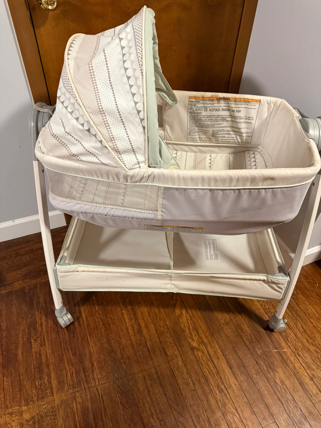 Infant Bassinet with Canopy and Toy Bar - photo 4