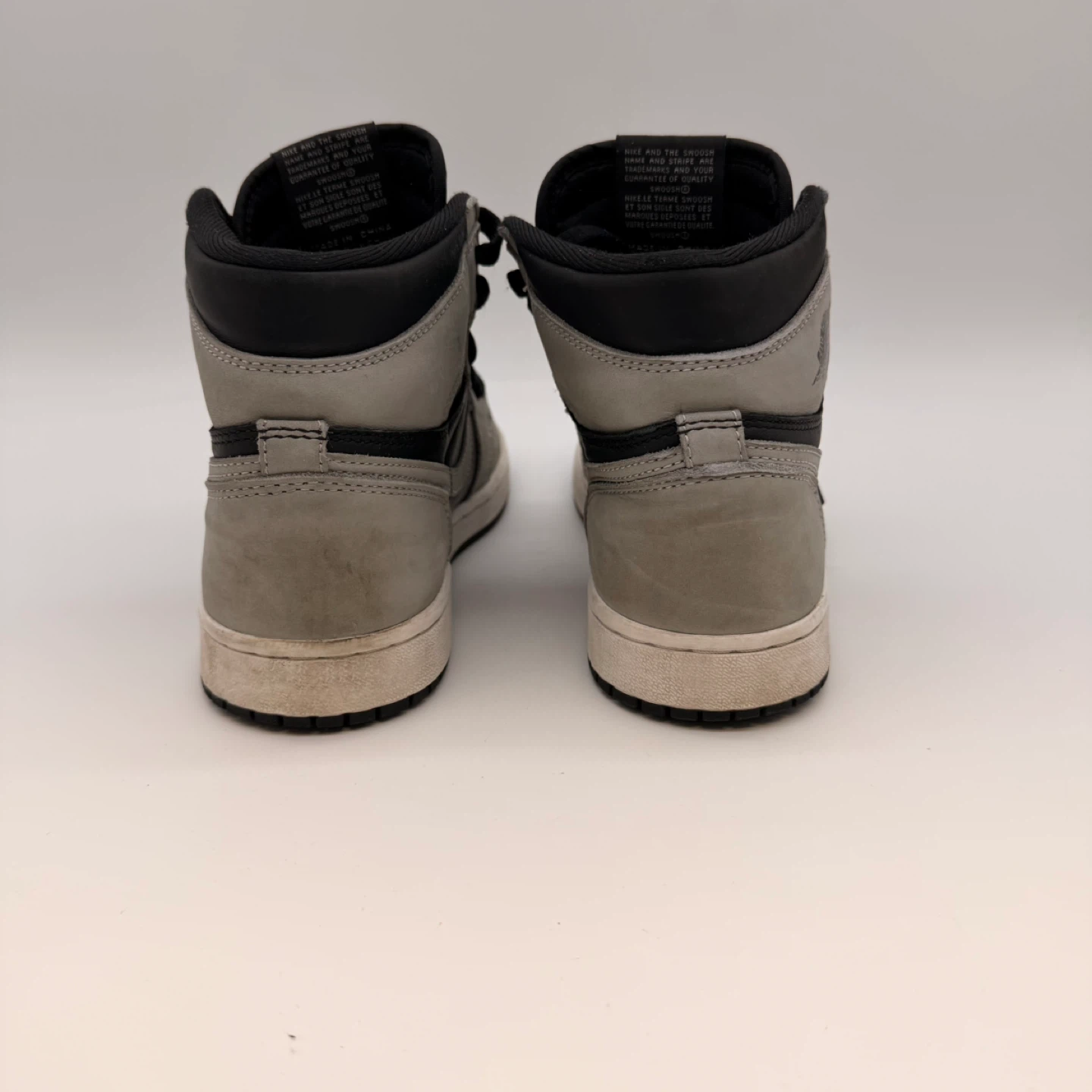 Air Jordan 1 High OG "Shadow" Sneakers men 6 women 7.5 - photo 2