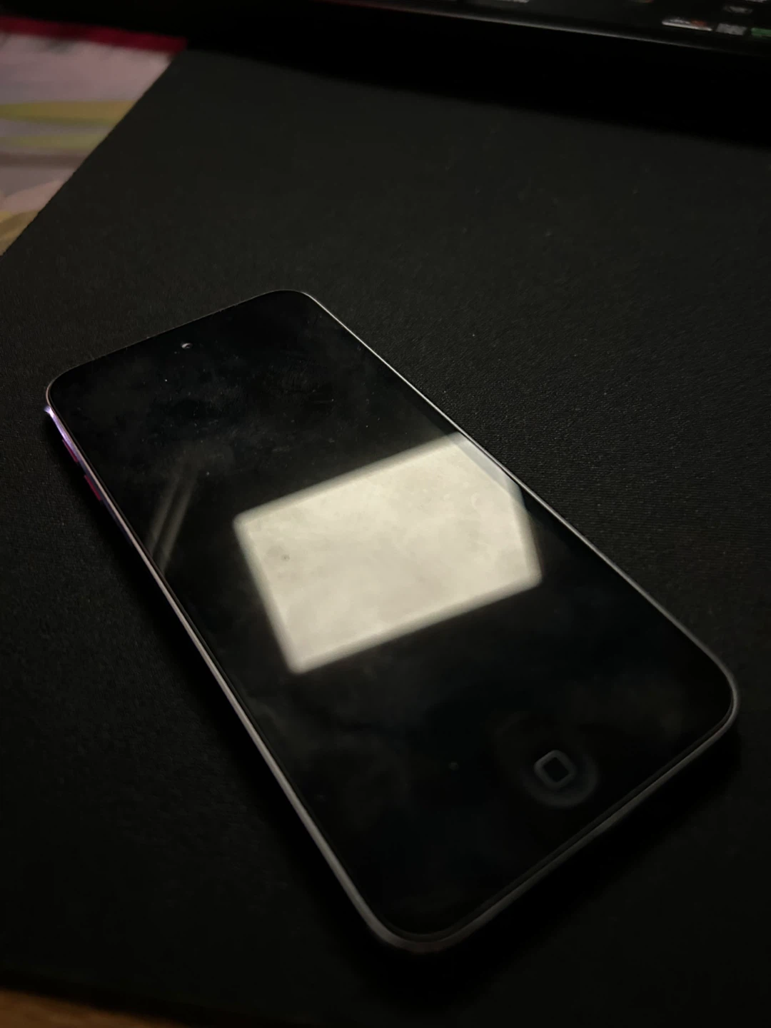 Apple iPod Touch - photo 3