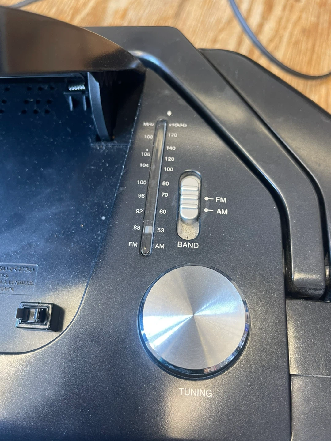 JVC CD Portable Boombox RC-EZ31 - photo 4