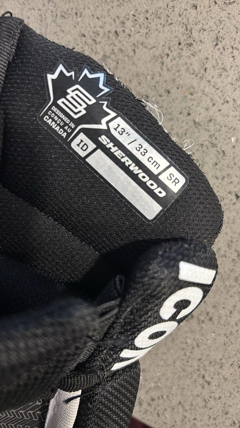 Bauer / CCM Hockey Helmet - photo 3