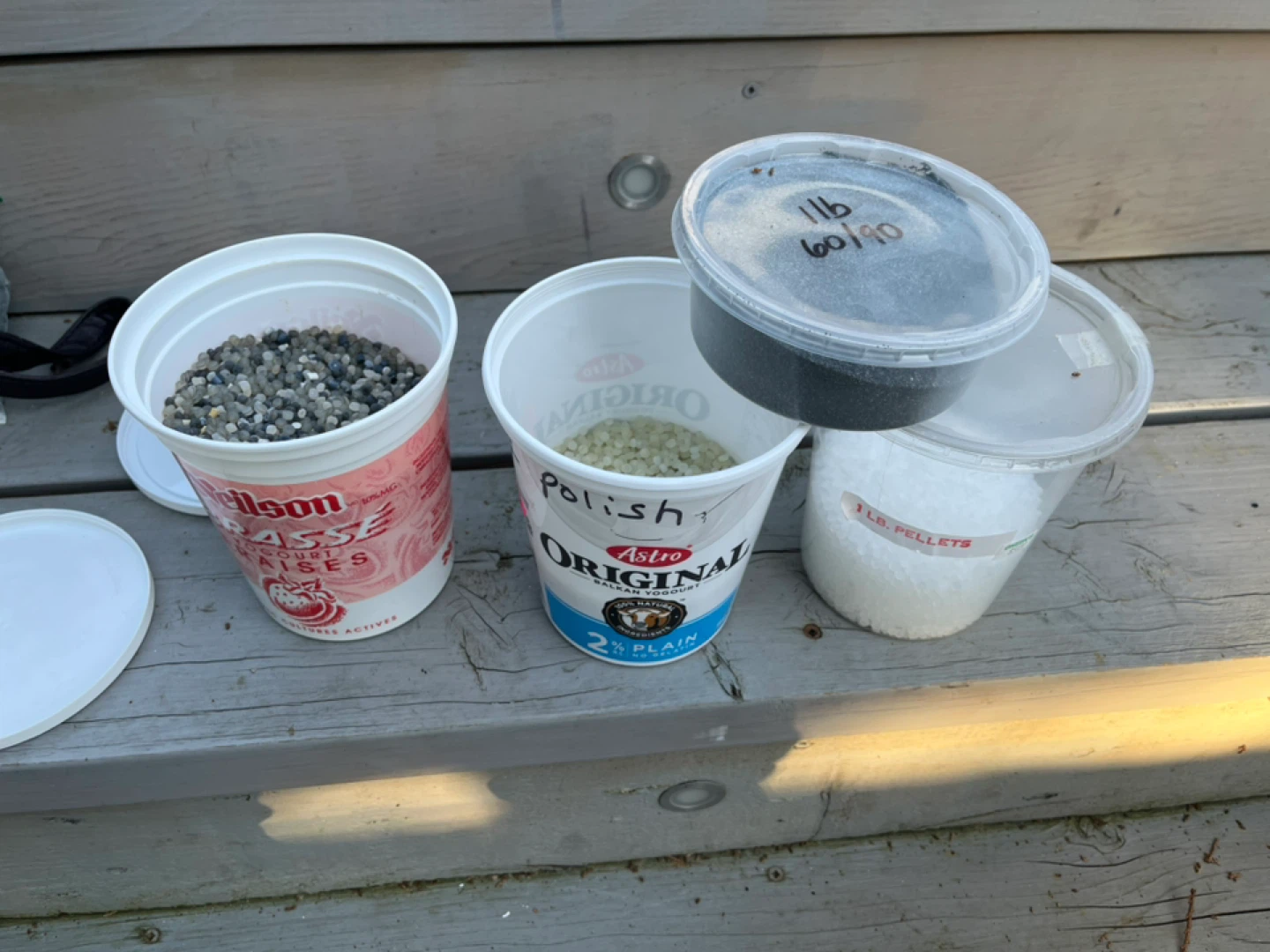 Assorted polishing pellets for rock tumbling