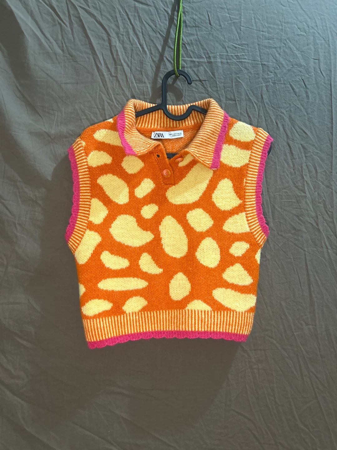 Zara Knit Vest Orange Yellow Pink Animal Print Collar - XS