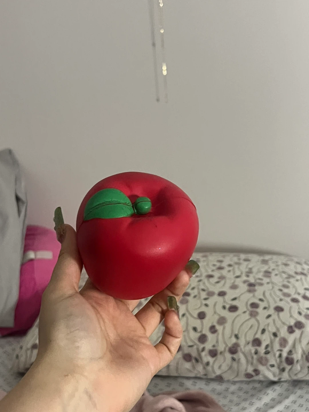 iBLOOM Apple Squishy Toy - photo 2