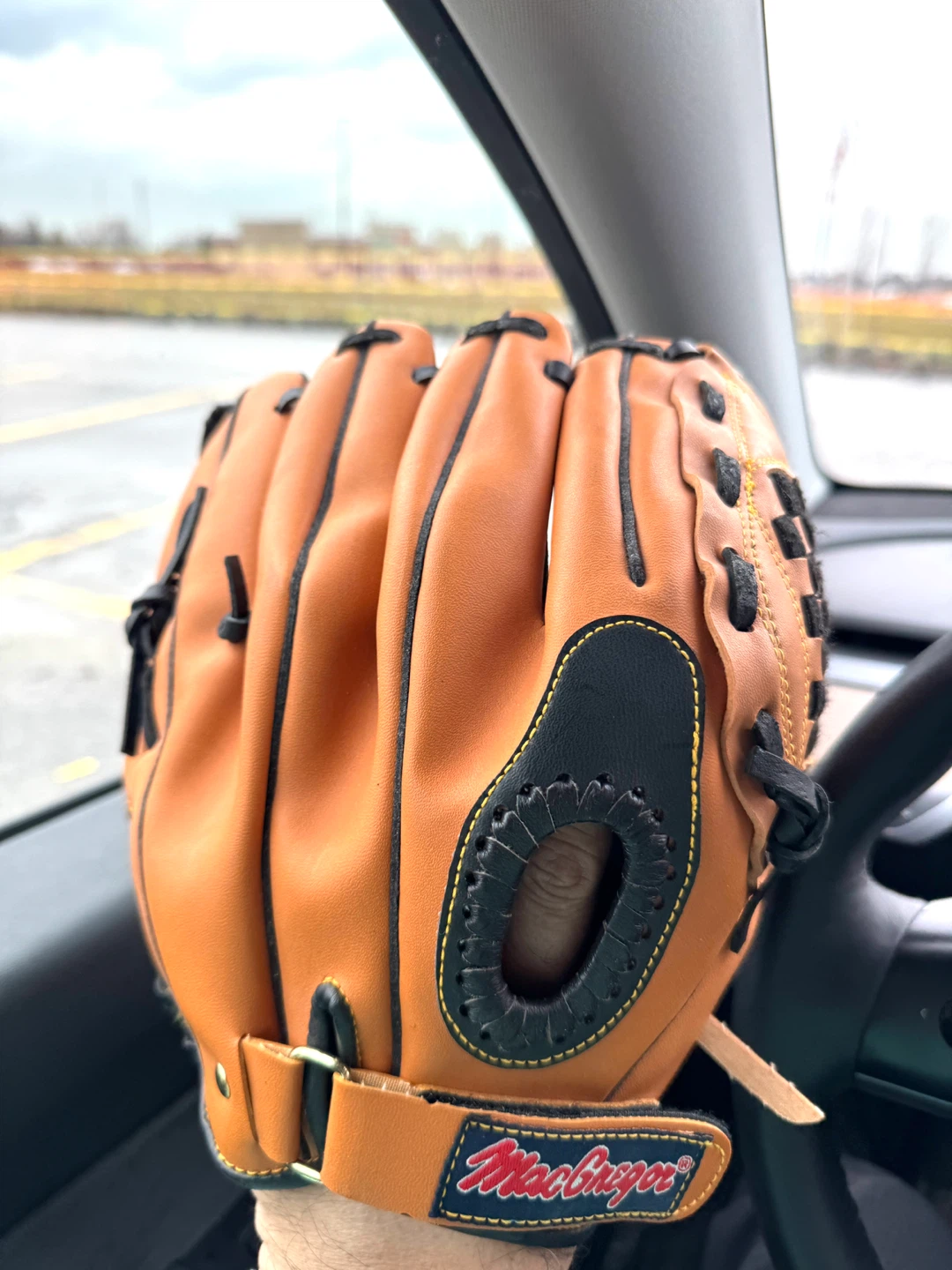 MacGregor Junior Superstar Series Baseball Glove - photo 2