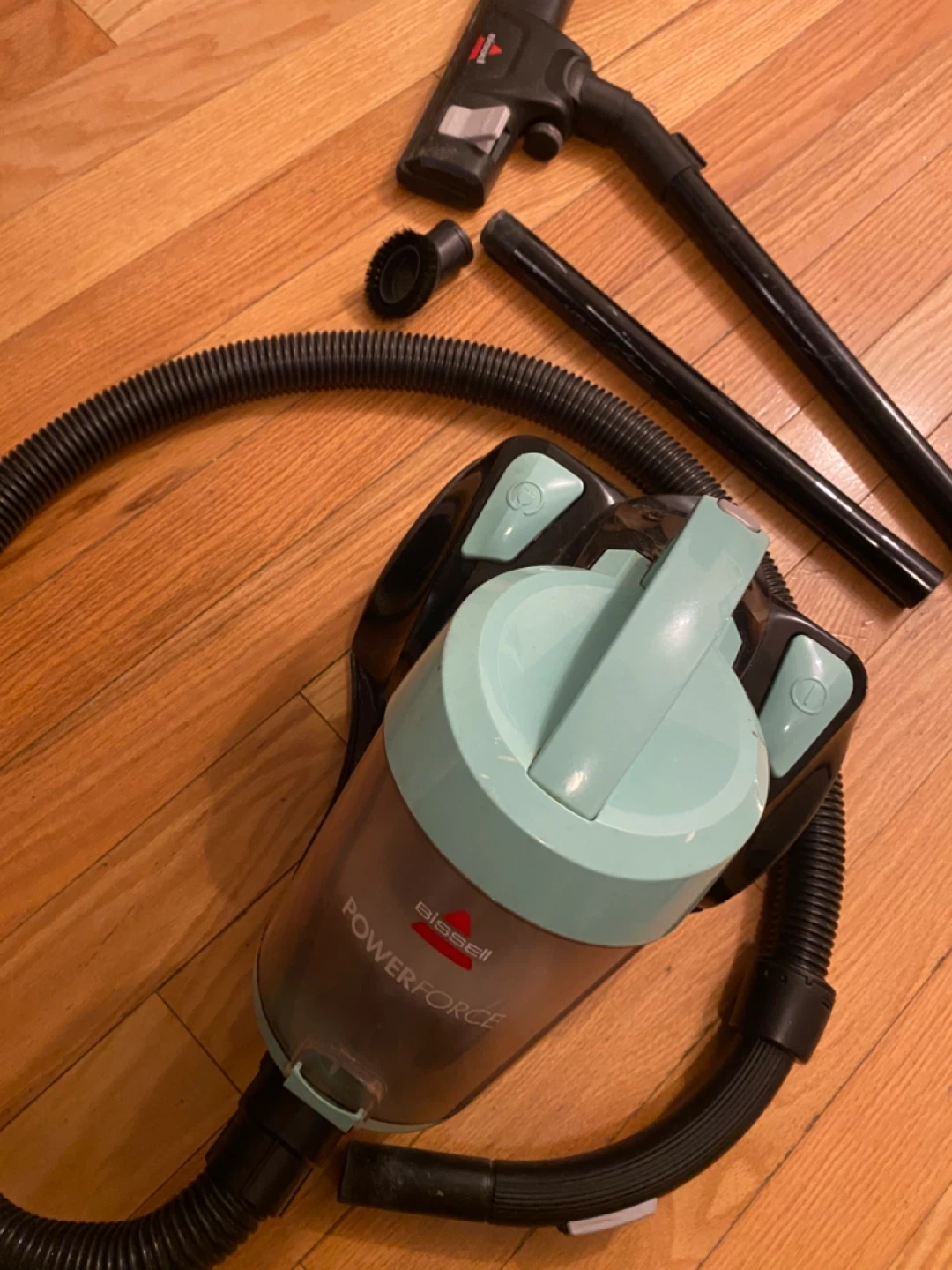 Bissell PowerForce Compact Bagless Vacuum - photo 3