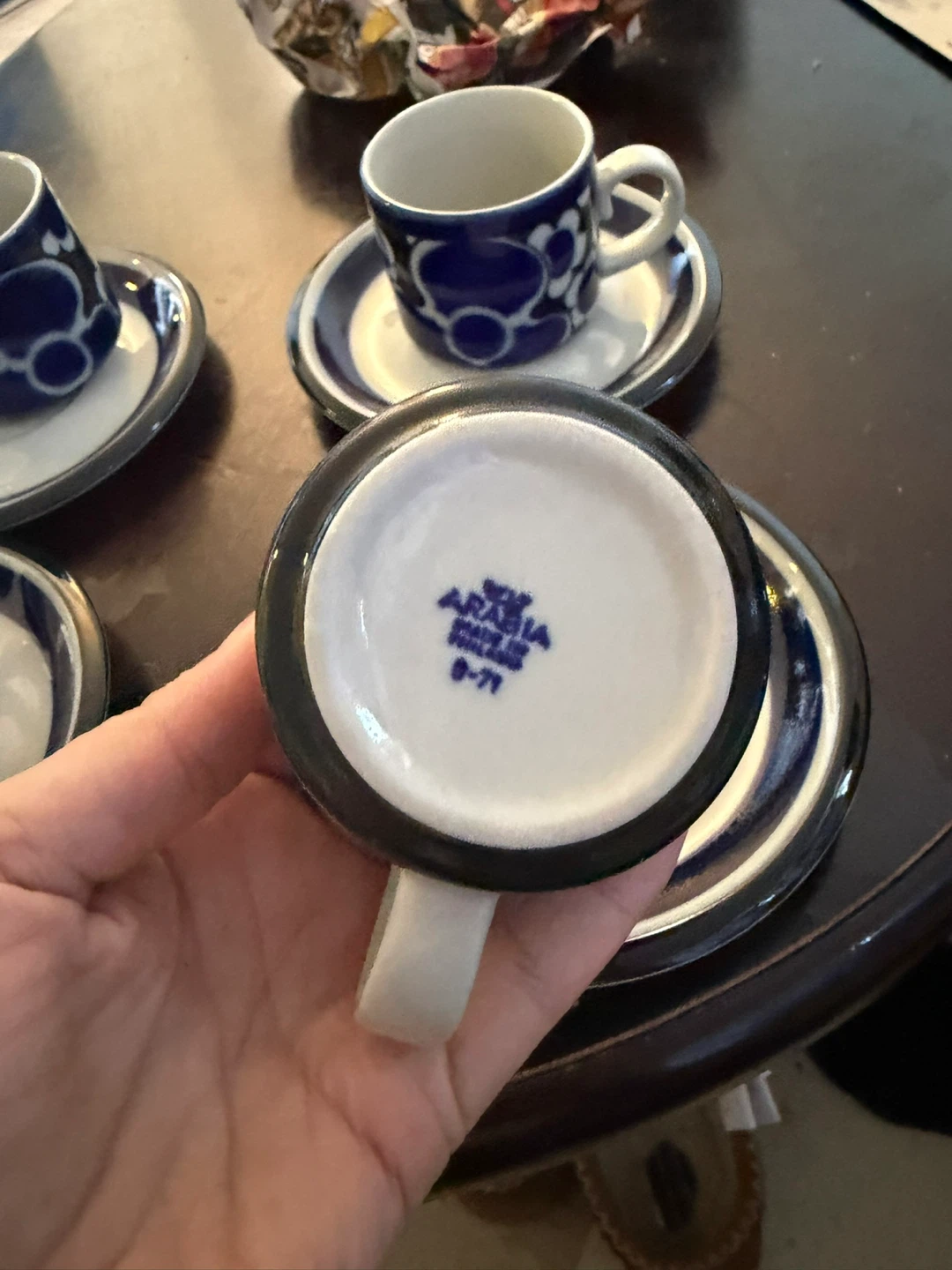 Arabia Finland "Krokus" Tea Cup and Saucer Set - photo 2