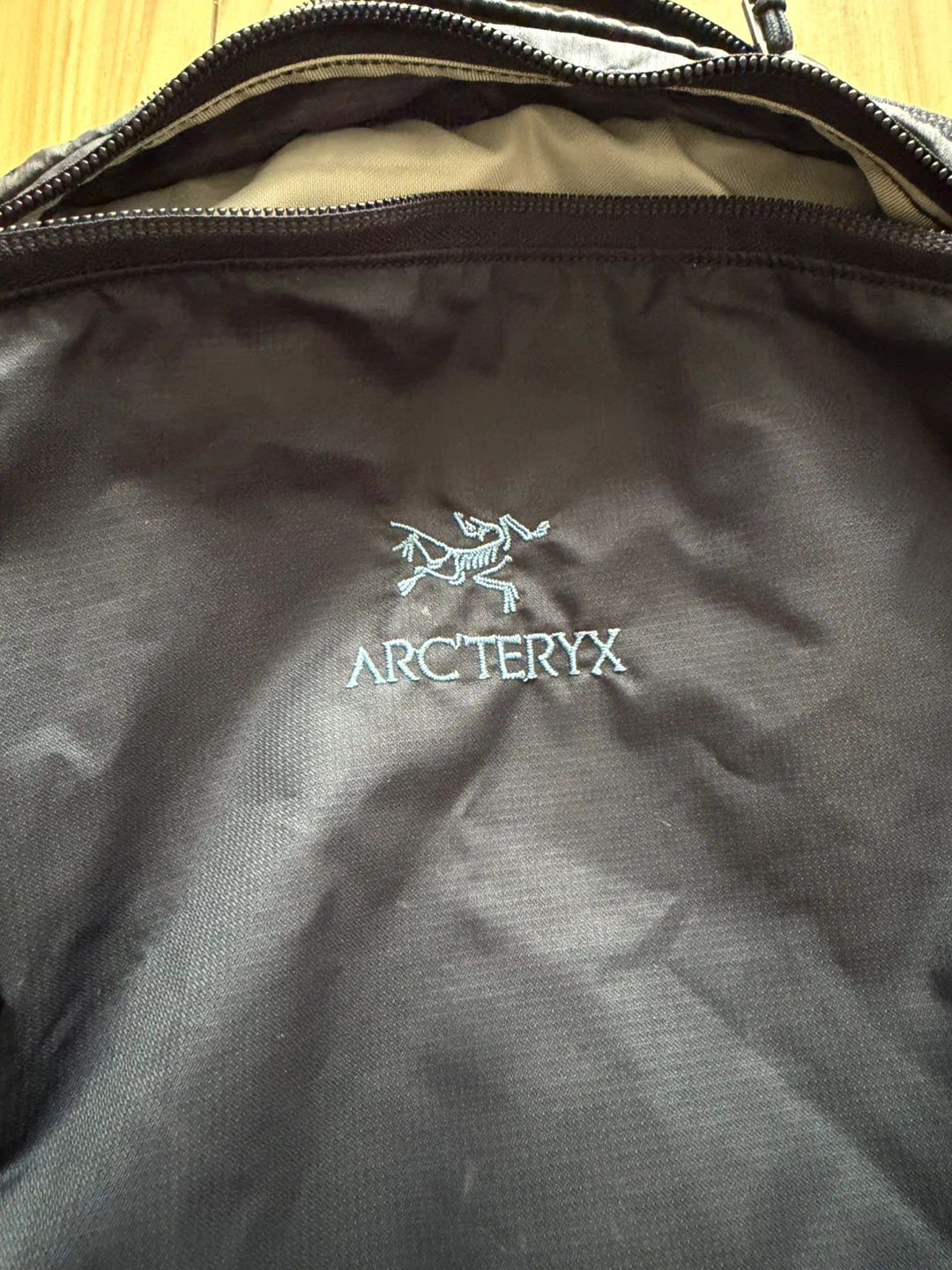 Arc'teryx Navy Blue Backpack - photo 4