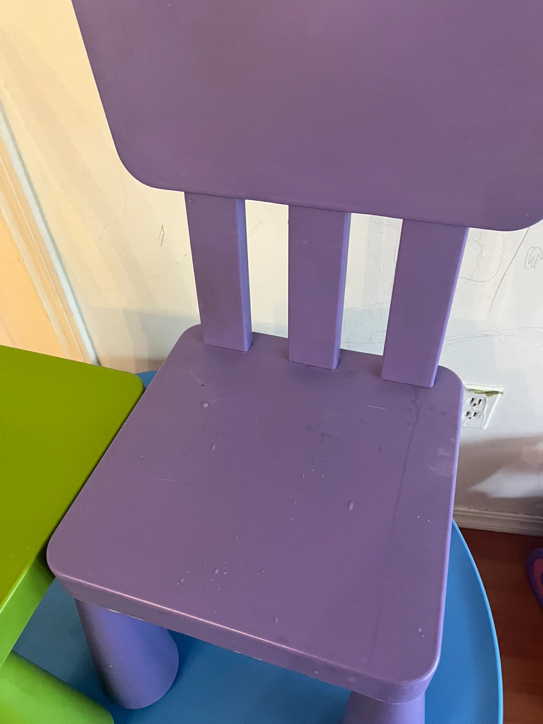 IKEA mammoth table and chairs - photo 3