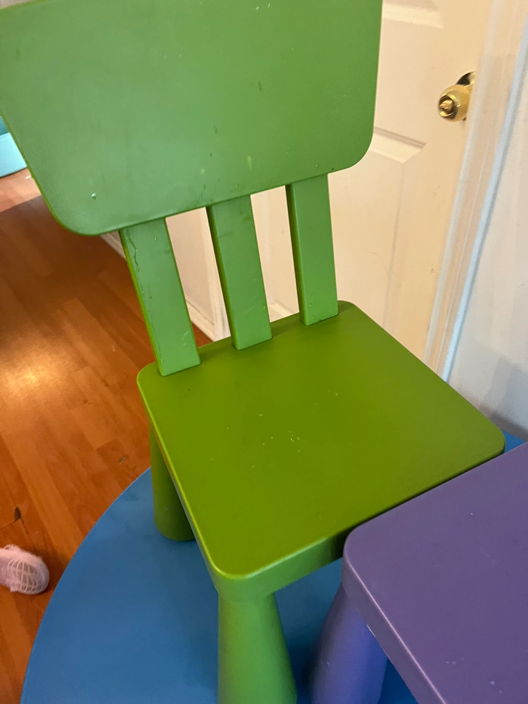 IKEA mammoth table and chairs - photo 4