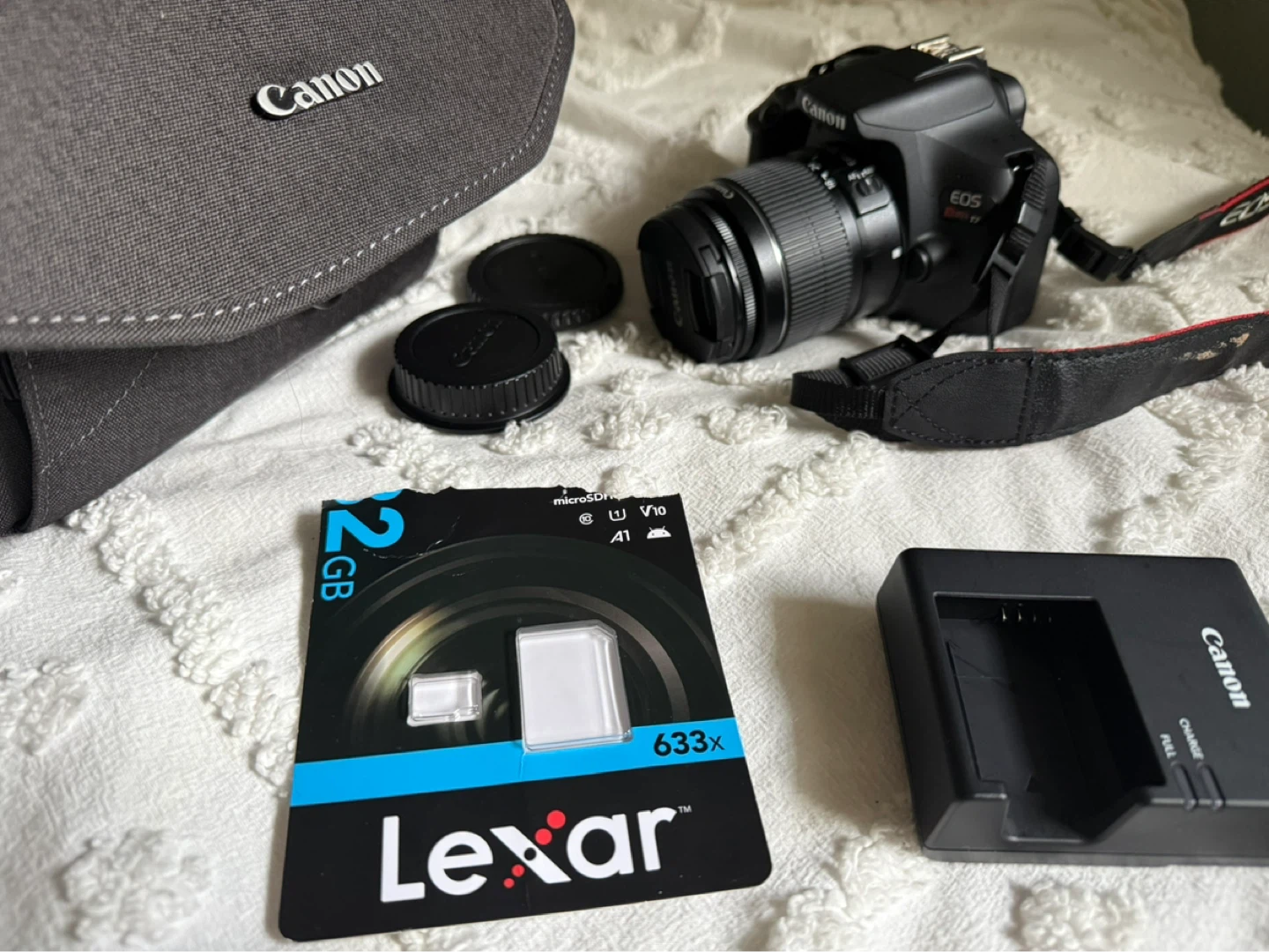 Canon EOS Rebel T7 DSLR Camera with 18-55mm Lens Kit