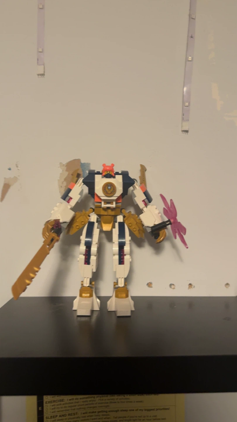 LEGO Mech Robot
