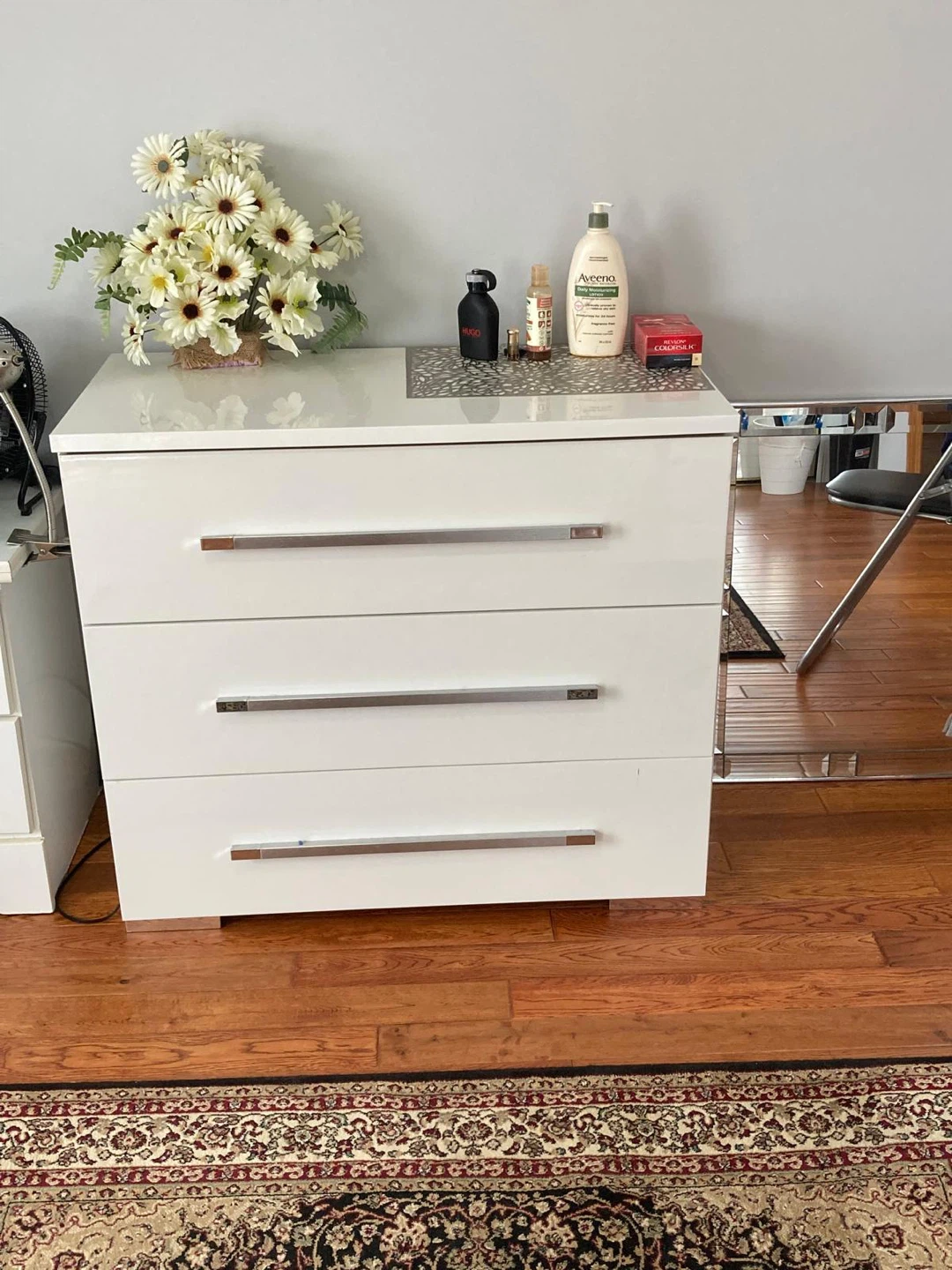 White 3-Drawer Dresser Chest