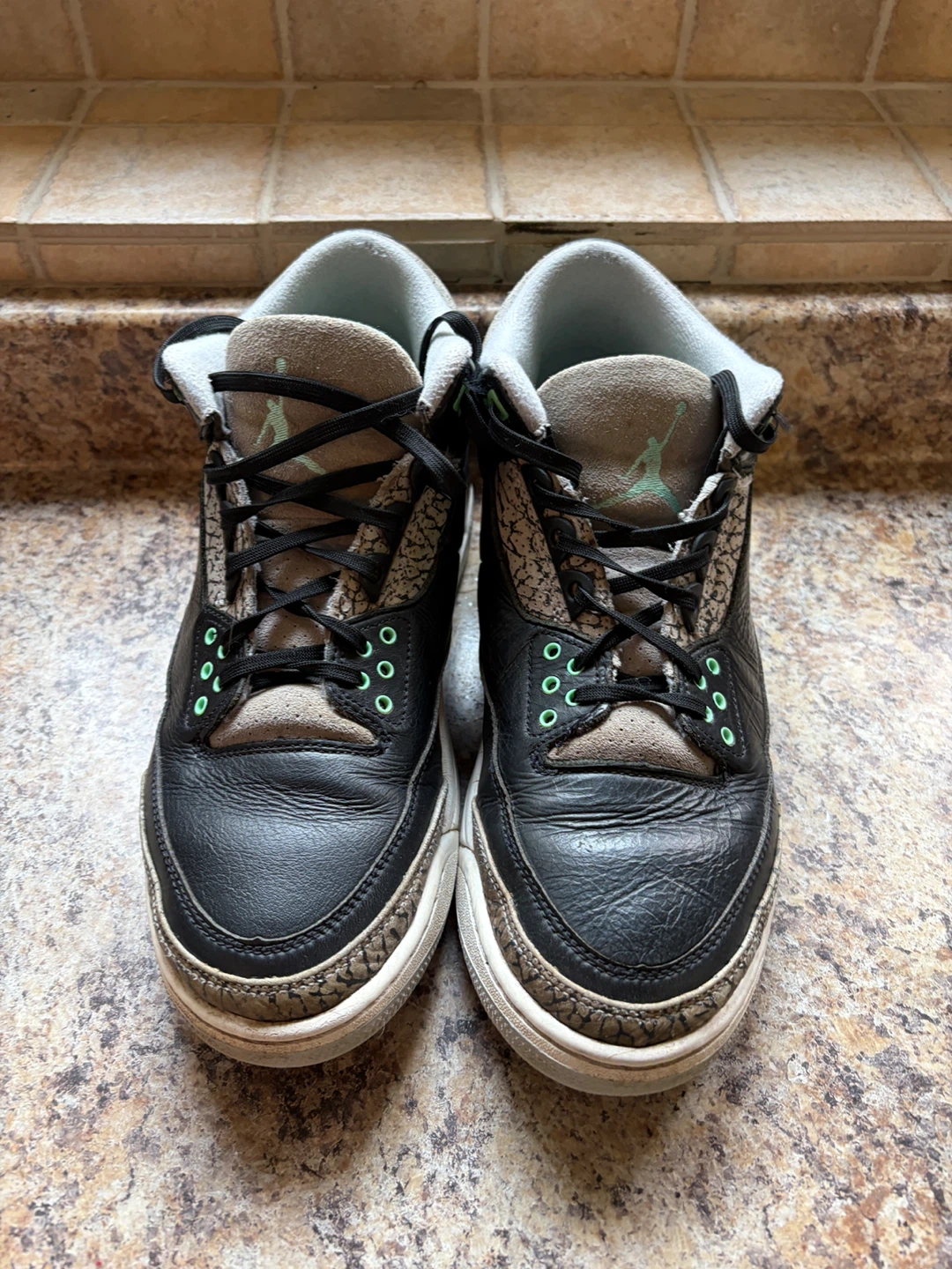 Air Jordan 3 Retro Shoes - photo 4