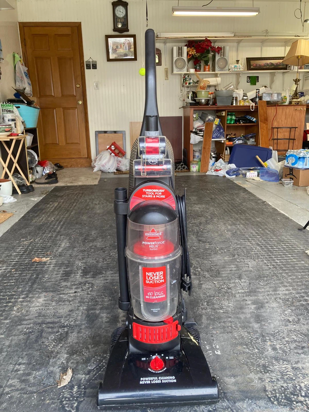 Bissell PowerForce Helix Turbo Upright Vacuum Cleaner