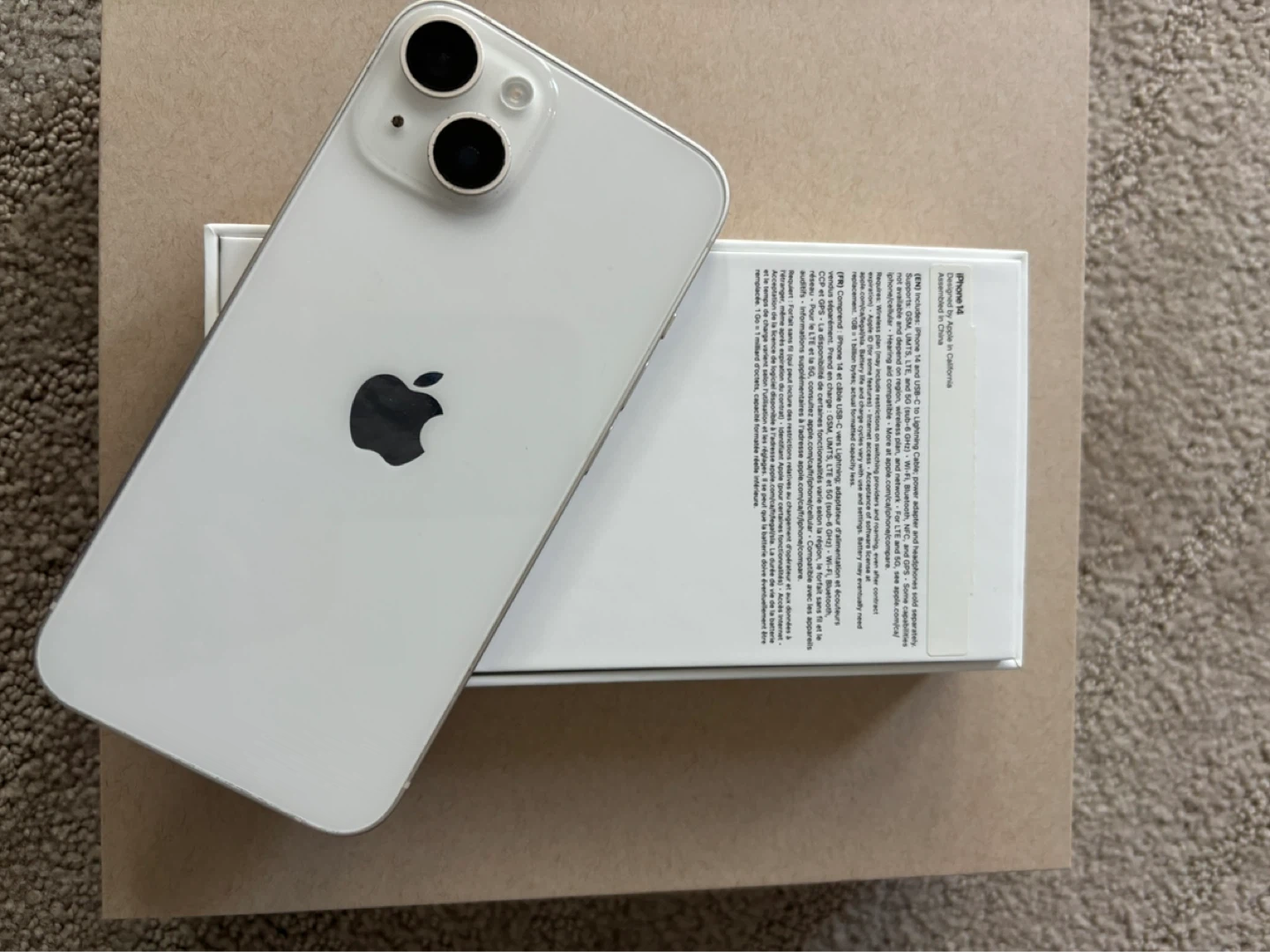 Apple iPhone 14 - photo 2