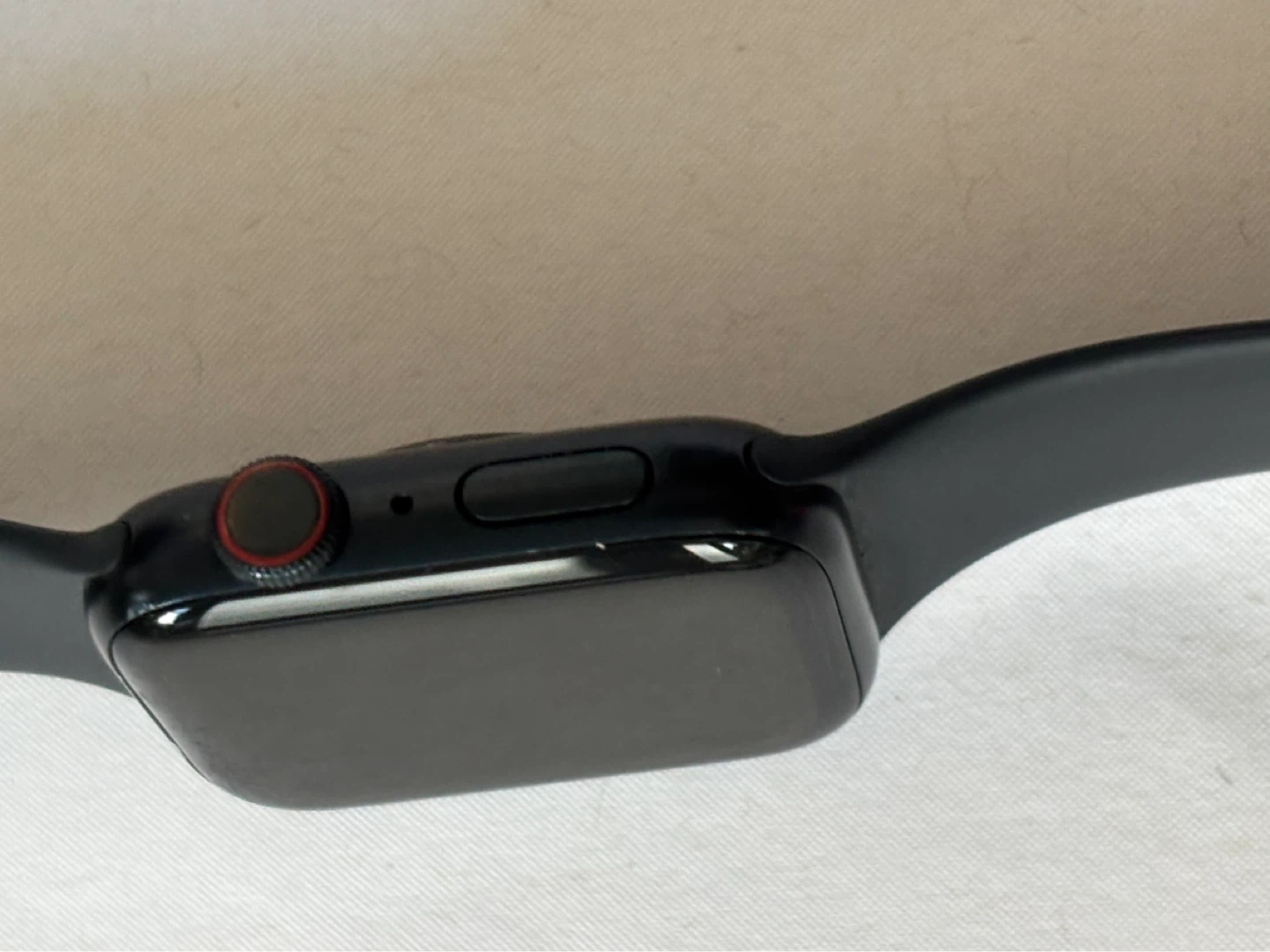 Apple Watch SE (2nd Gen) 44mm Midnight Aluminum Case