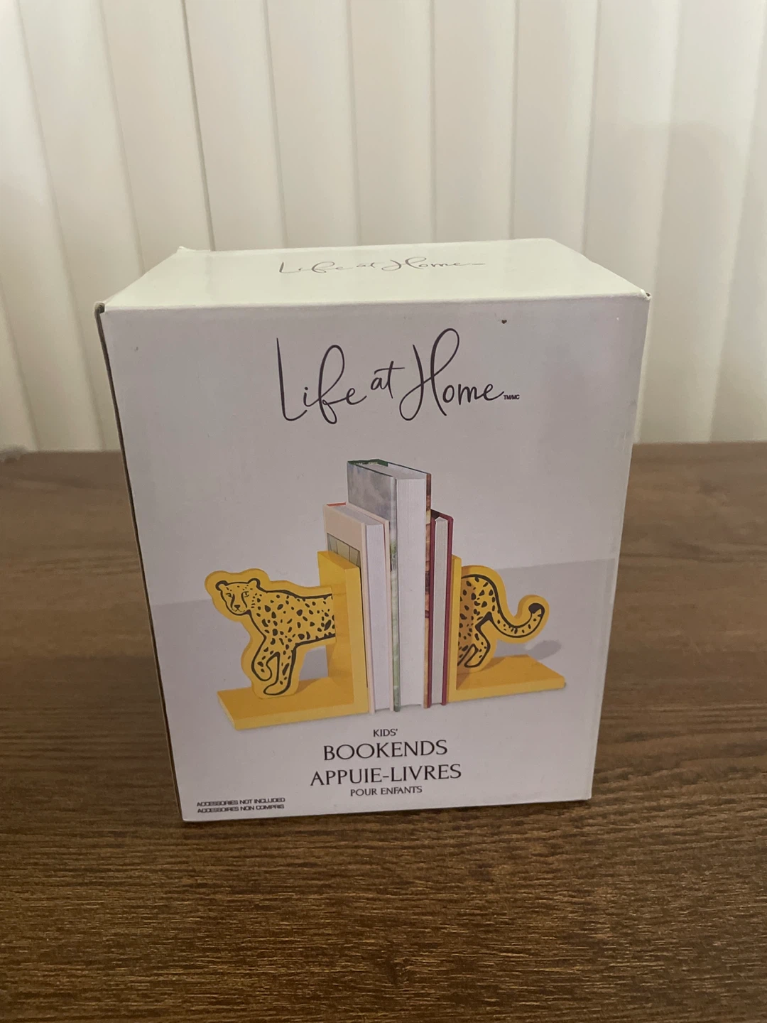 BNIB -  Kids Cheetah Bookends