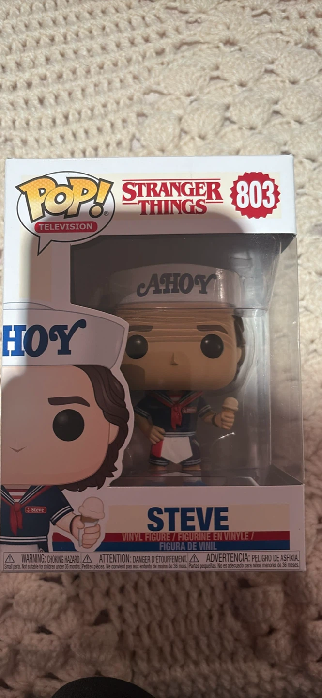 Funko Pop! Stranger Things Steve Vinyl Figure #803