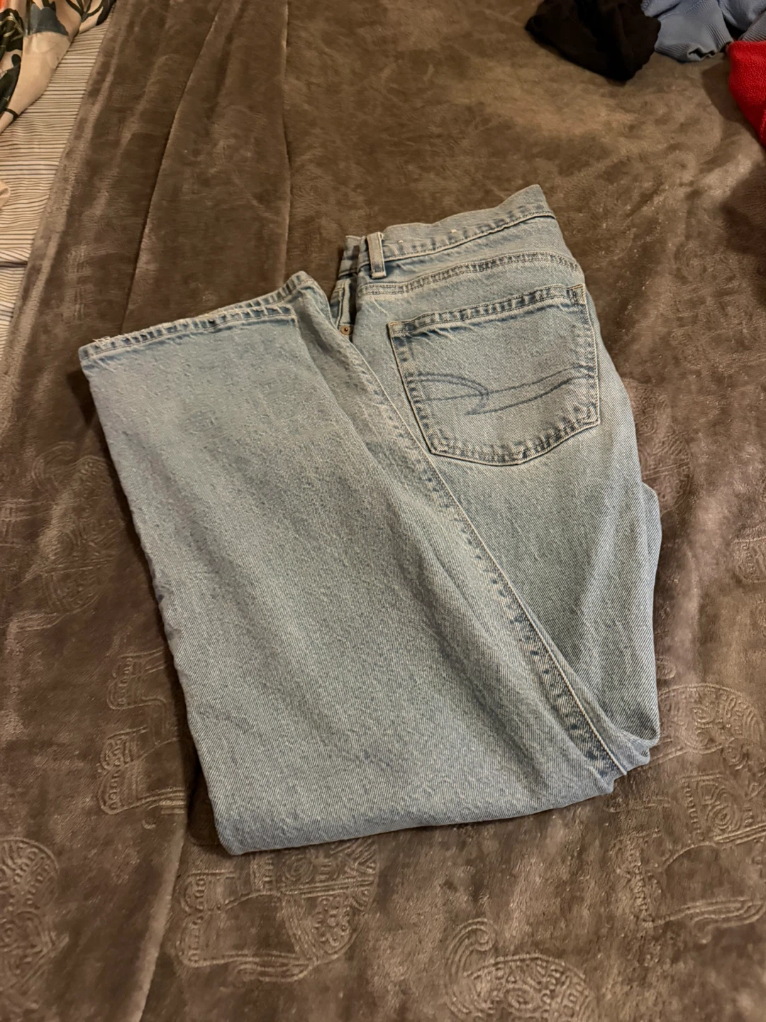 American Eagle Light Wash Stretch Jeans