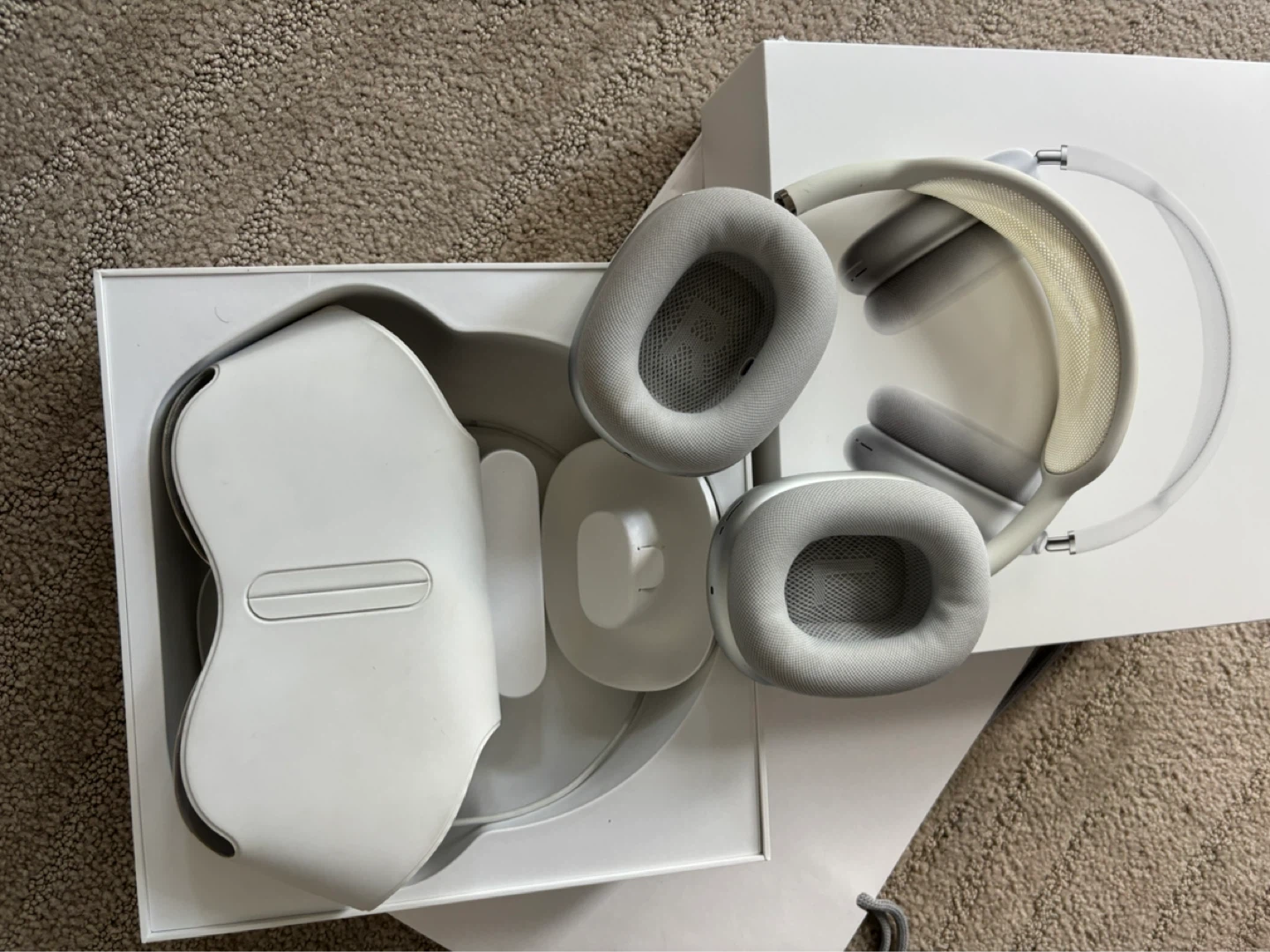 Apple AirPods Max Wireless Headphones - Silver - photo 2