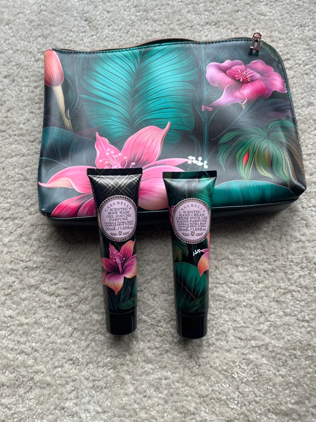 Isabella Bell Hand Cream & Body Wash Set with Pouch