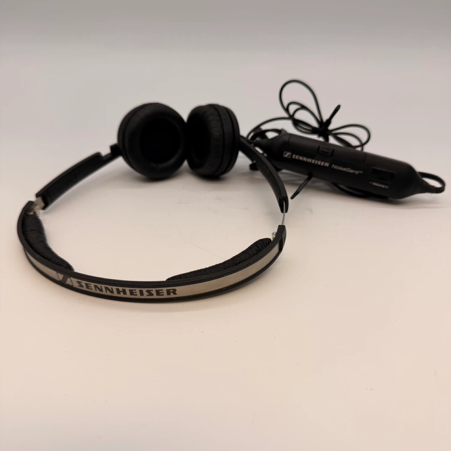 Sennheiser PXC 250-II NoiseGard Noise Cancelling Headphones
